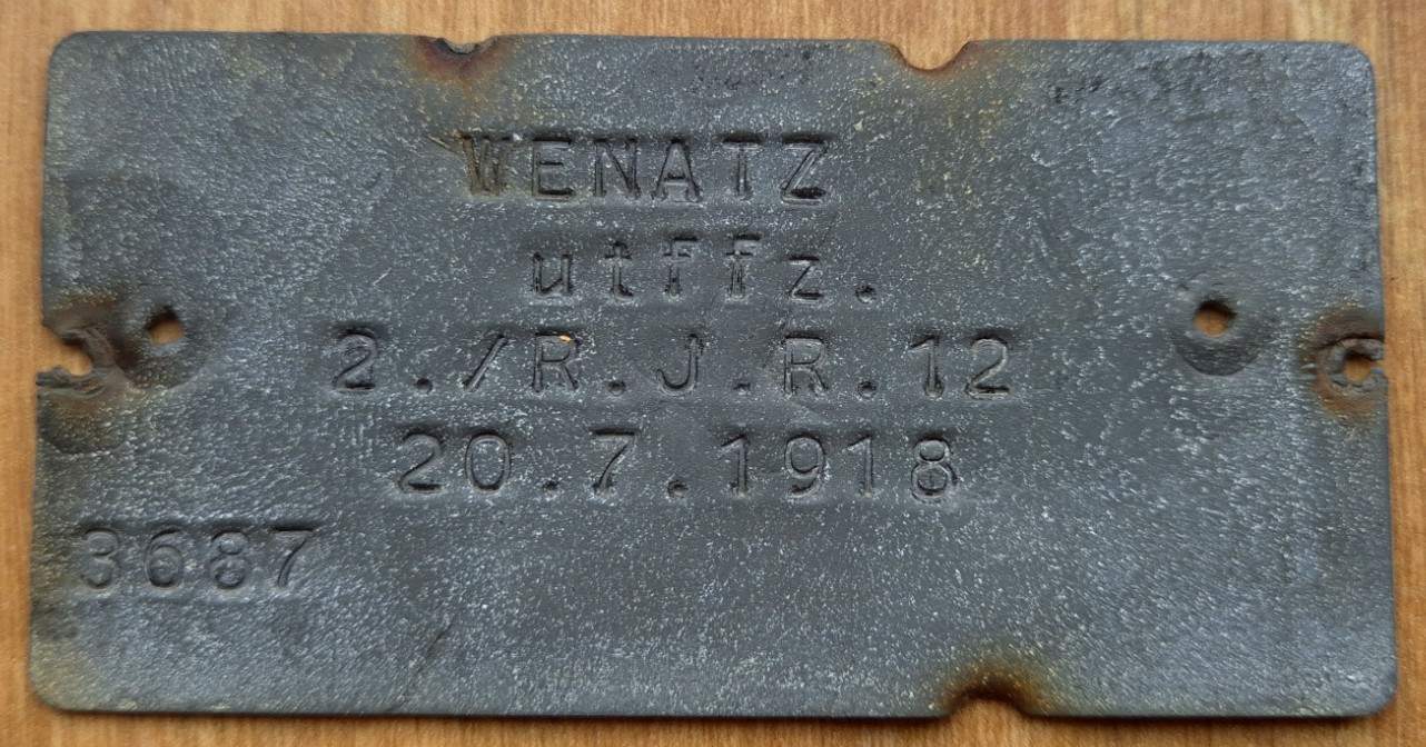 Plaque de tombe temporaire soldat WENATZ Plaque de tombe temporaire soldat WENATZ