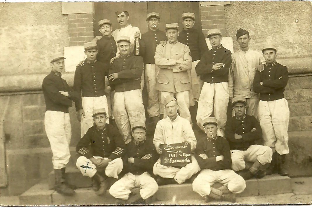 La 2e Escouade du 135e Régiment d'Infanterie La 2e Escouade du 135e Régiment d'Infanterie