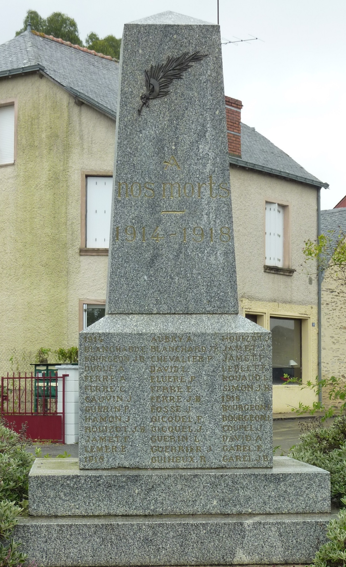 Monument aux morts de Sainte-Anne-Sur-Vilaine
