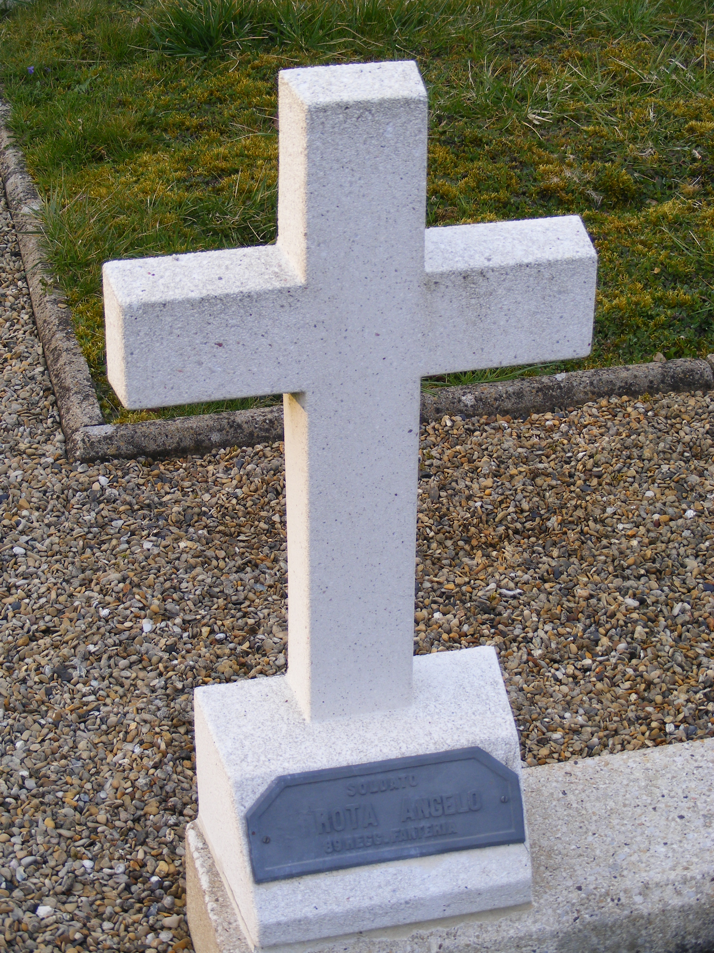 Tombe d'Angelo ROTA