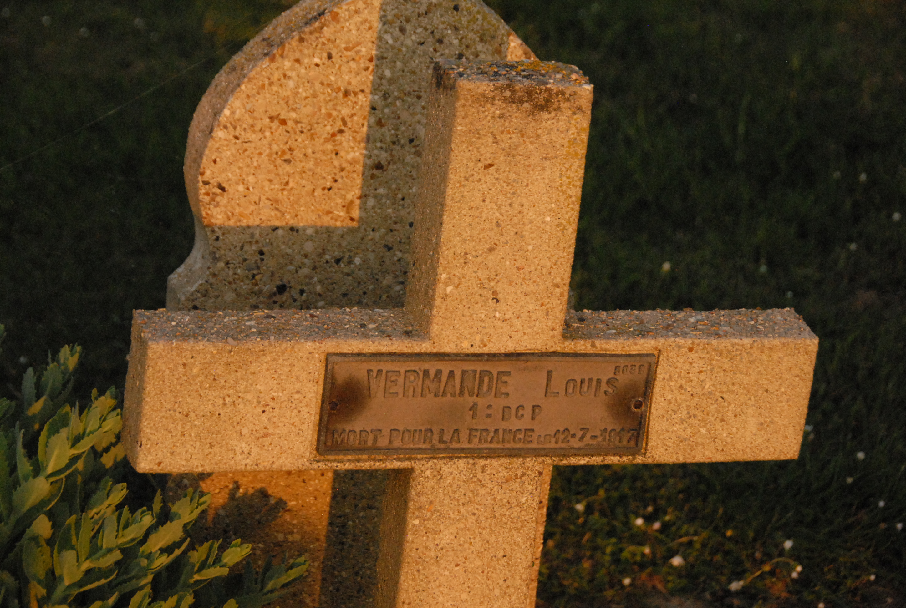 Sépulture VERMANDE Louis Emile