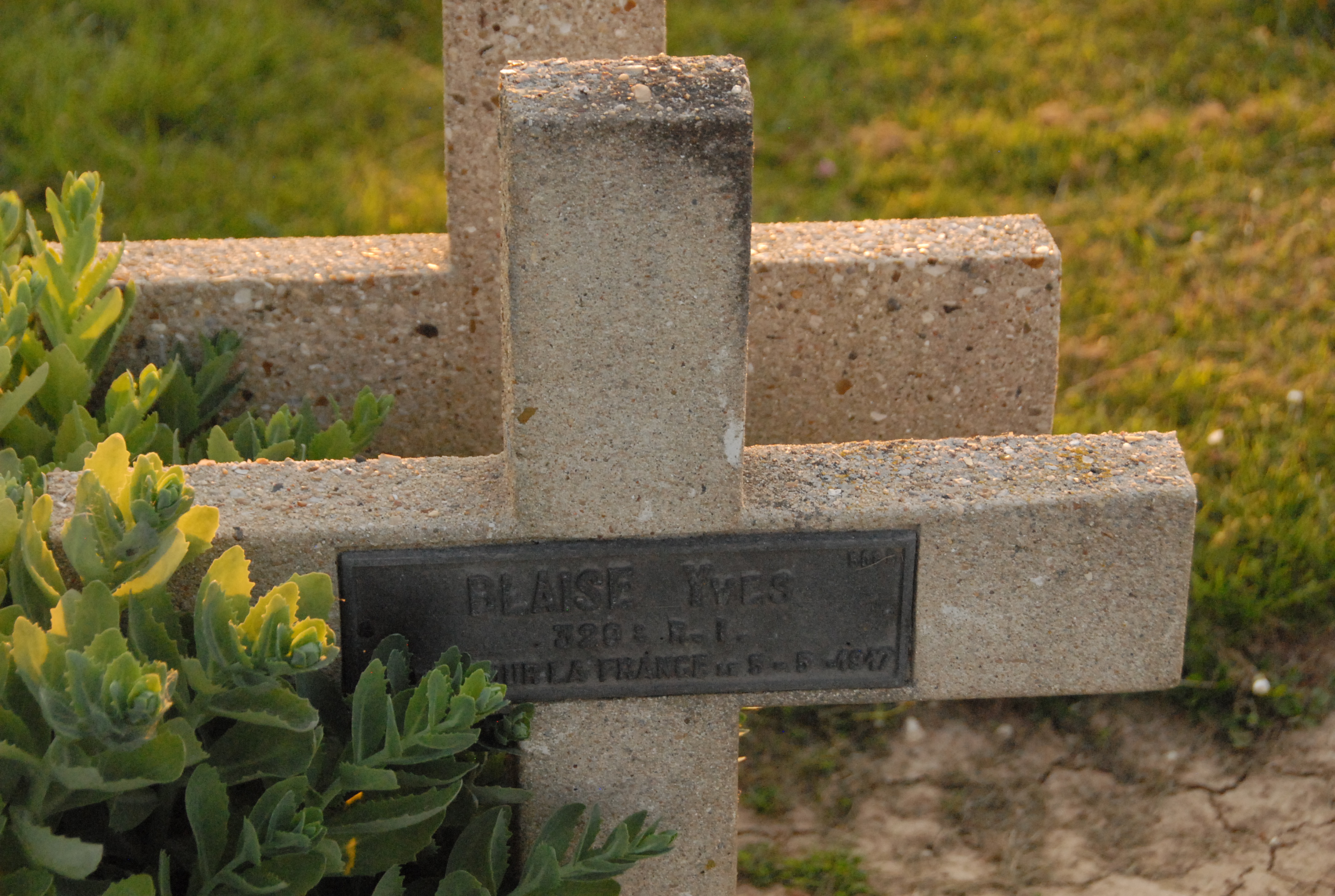 Sépulture BLAISE Yves