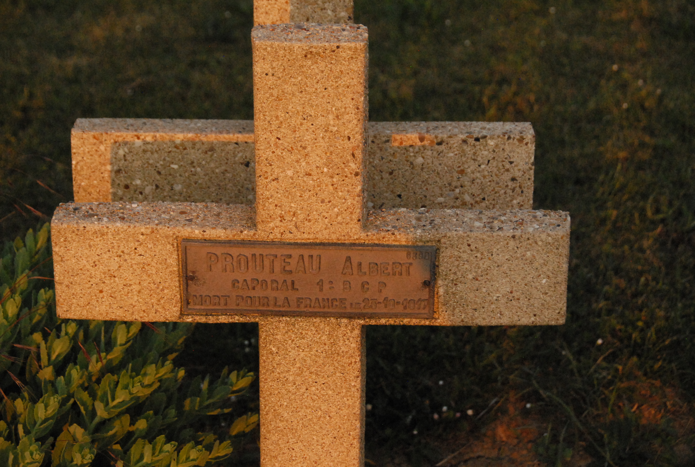 Sépulture PROUTEAU Albert