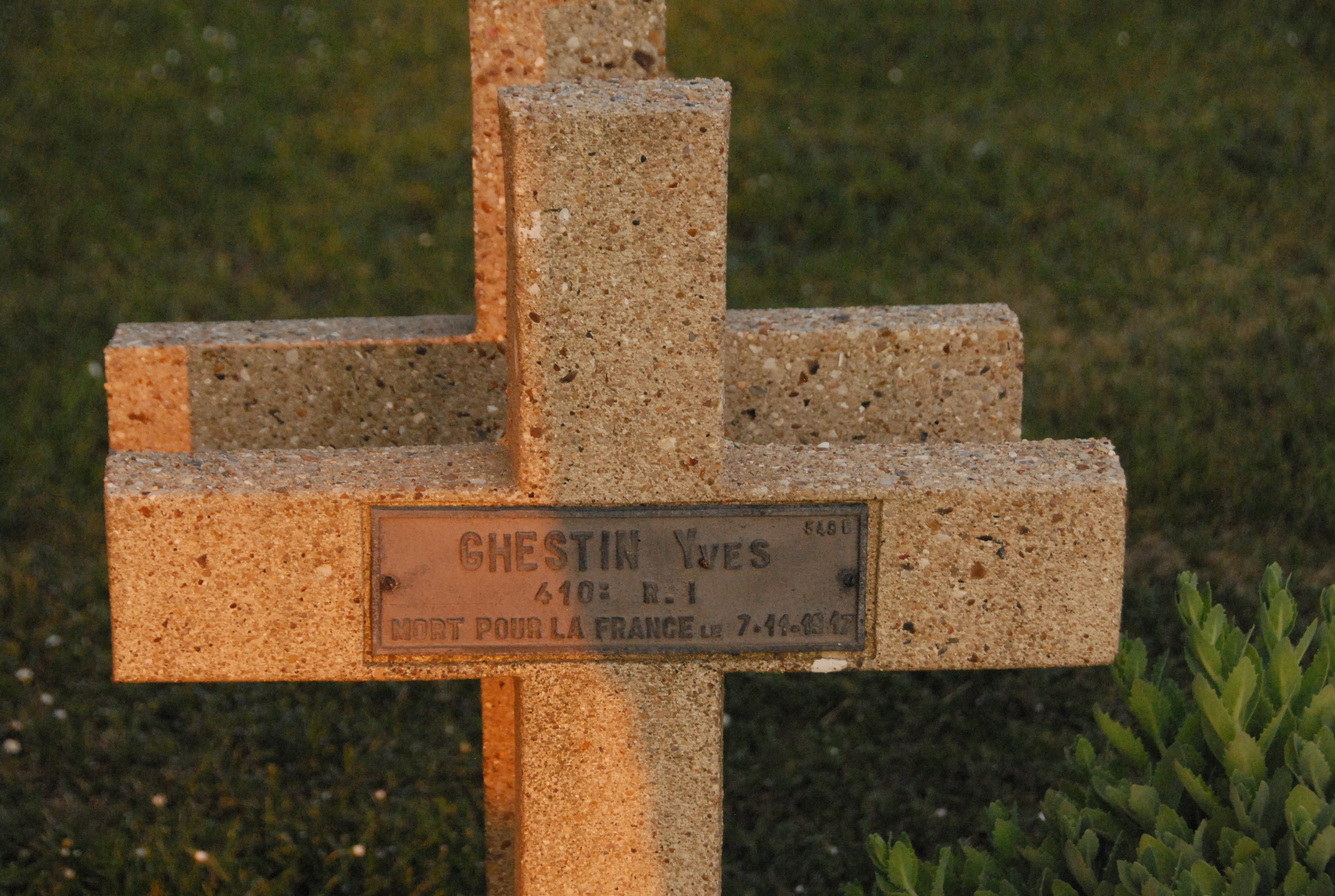 Sépulture GHESTIN Yves Marie