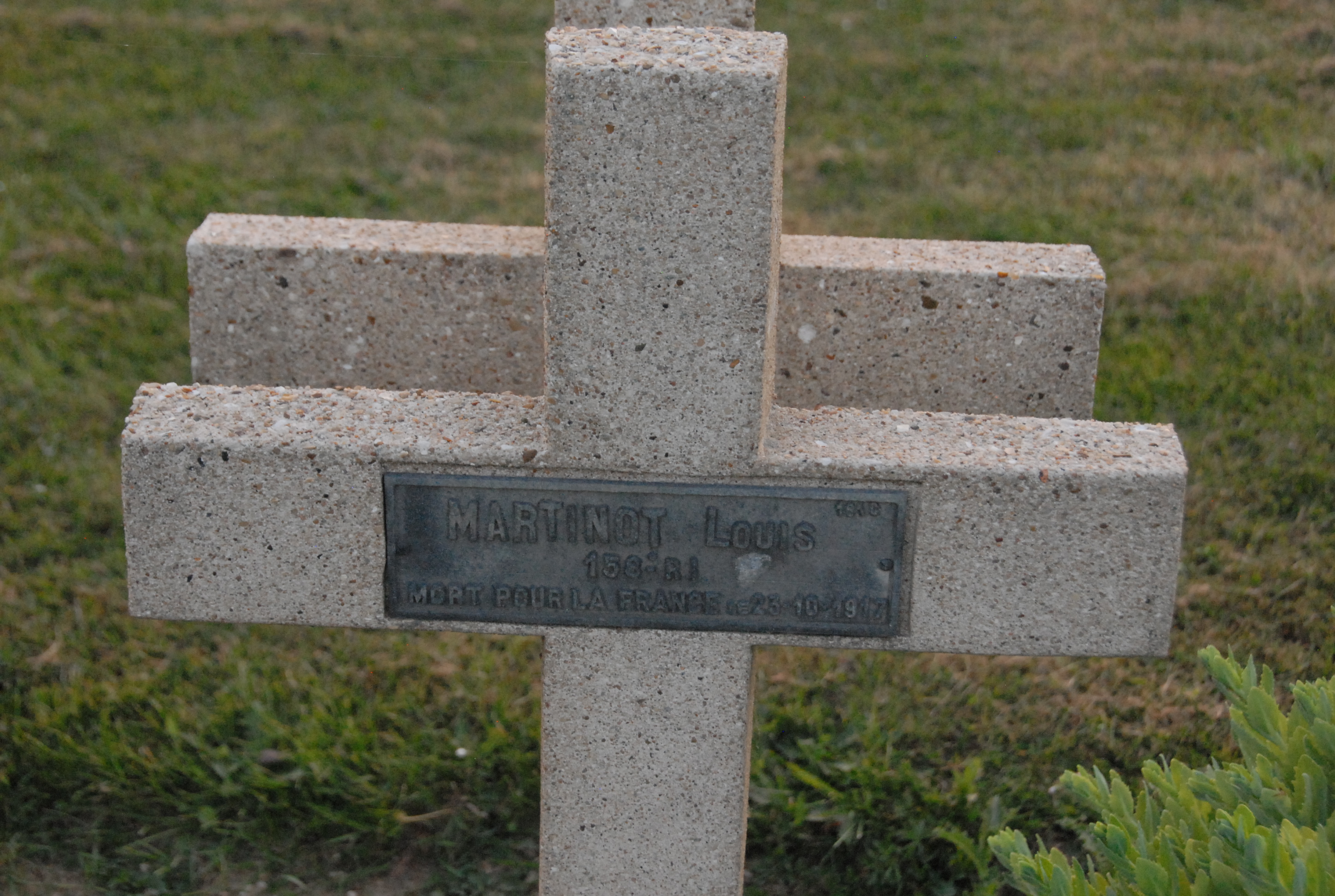 Sépulture MARTINOT Louis