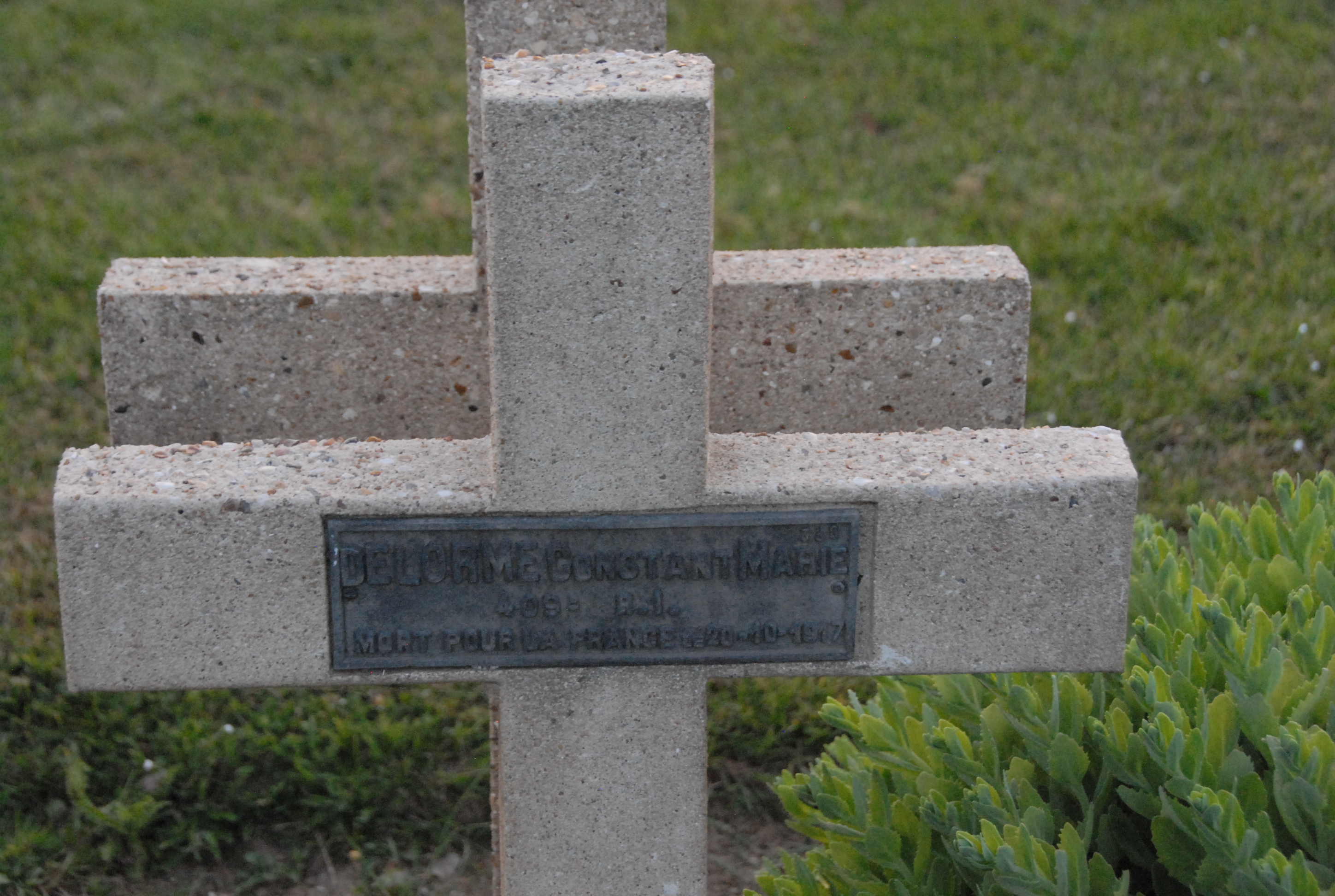Sépulture DELORME Constant Marie