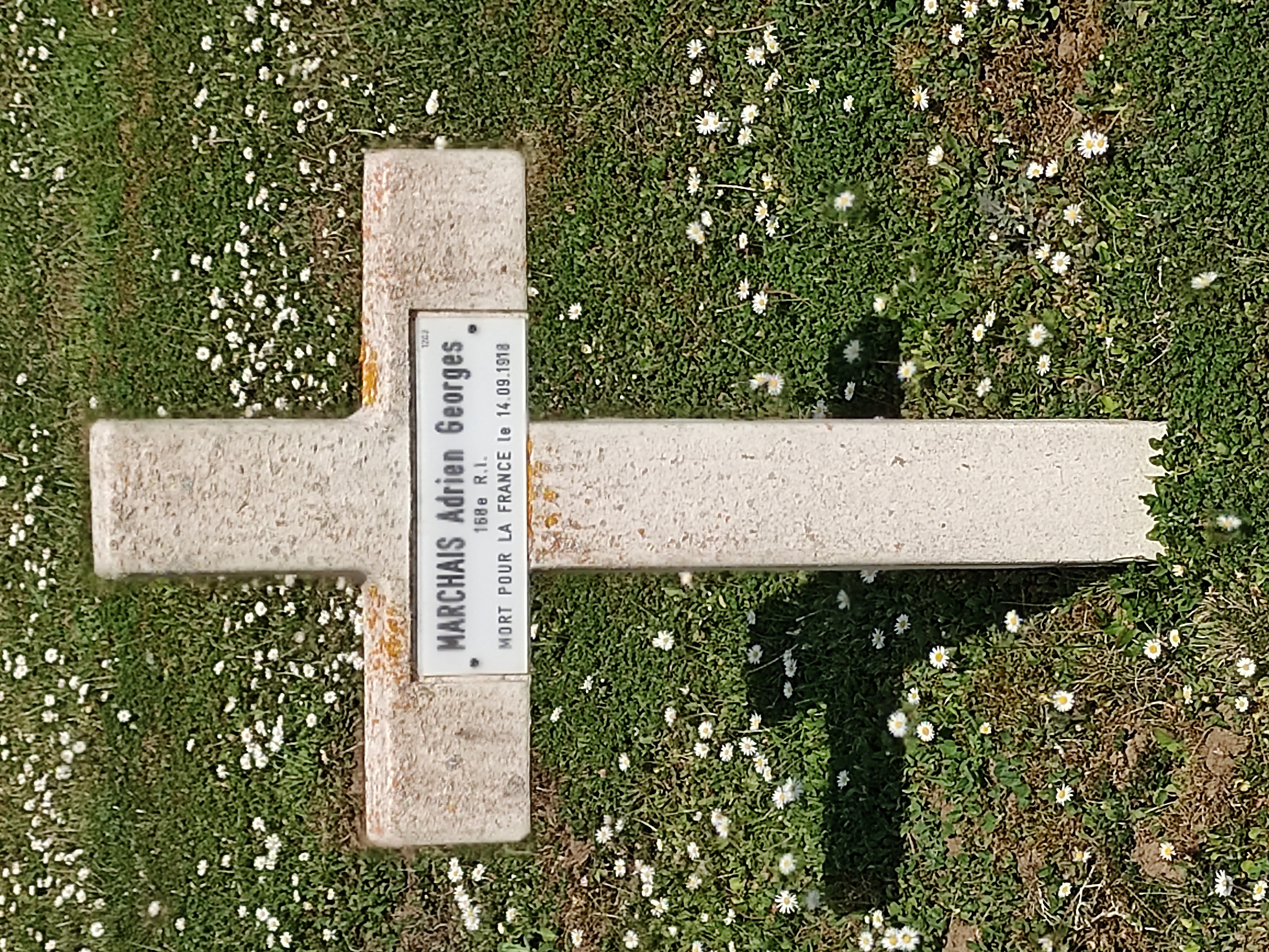 Sépulture soldat MARCHAIS Adrien Georges