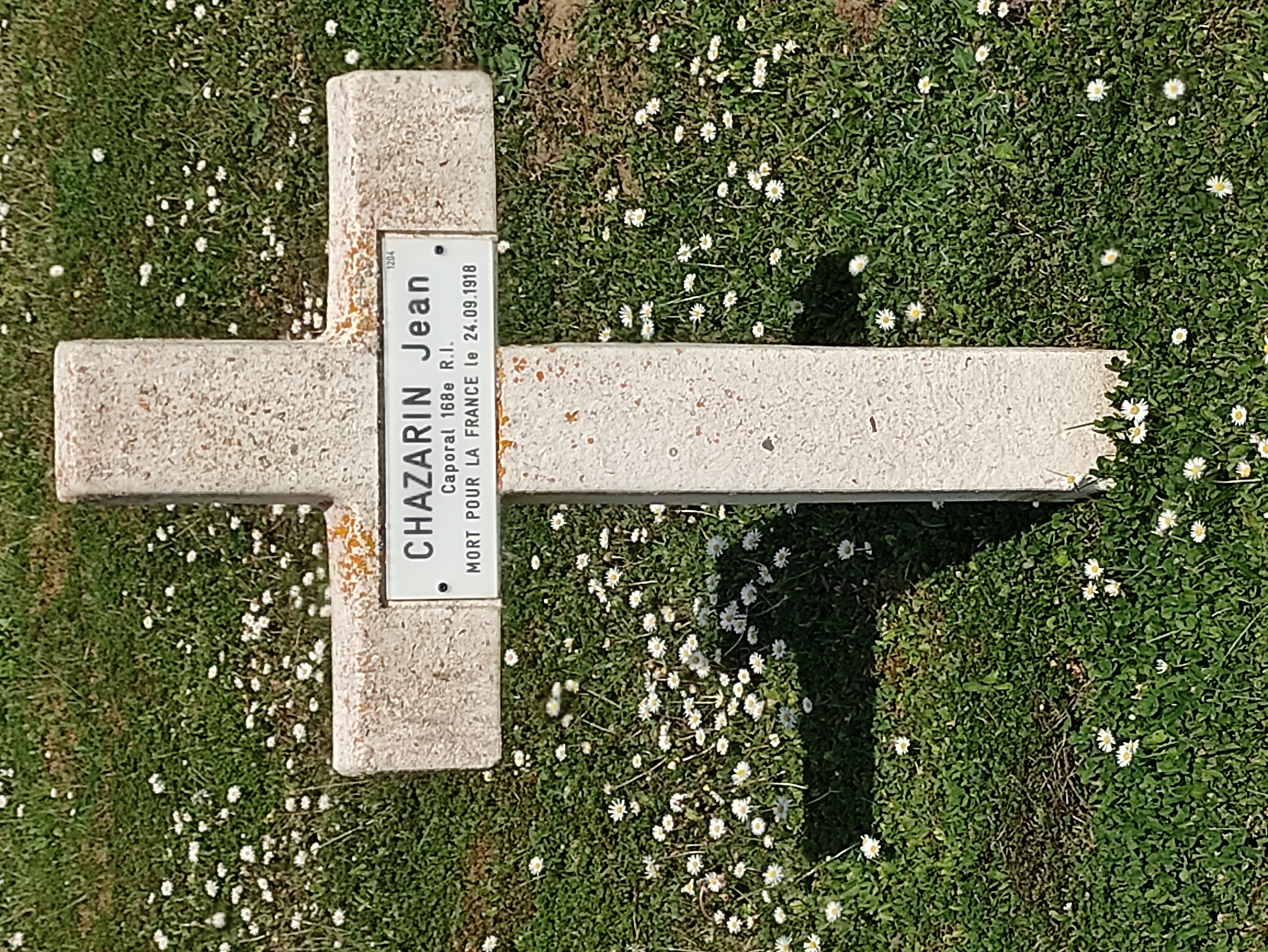 Sépulture caporal CHAZARIN Jean