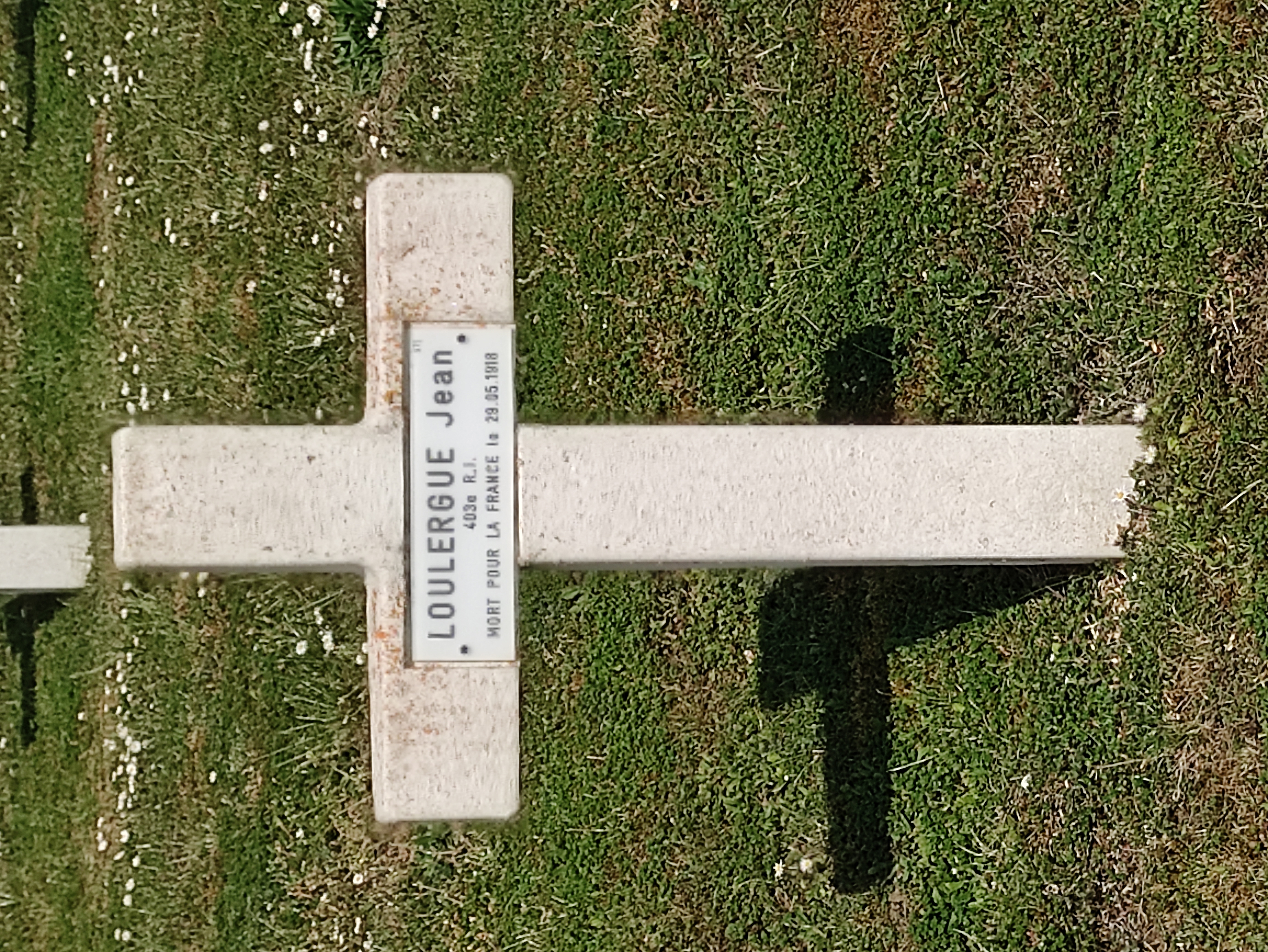 Sépulture LOULERGUE Jean