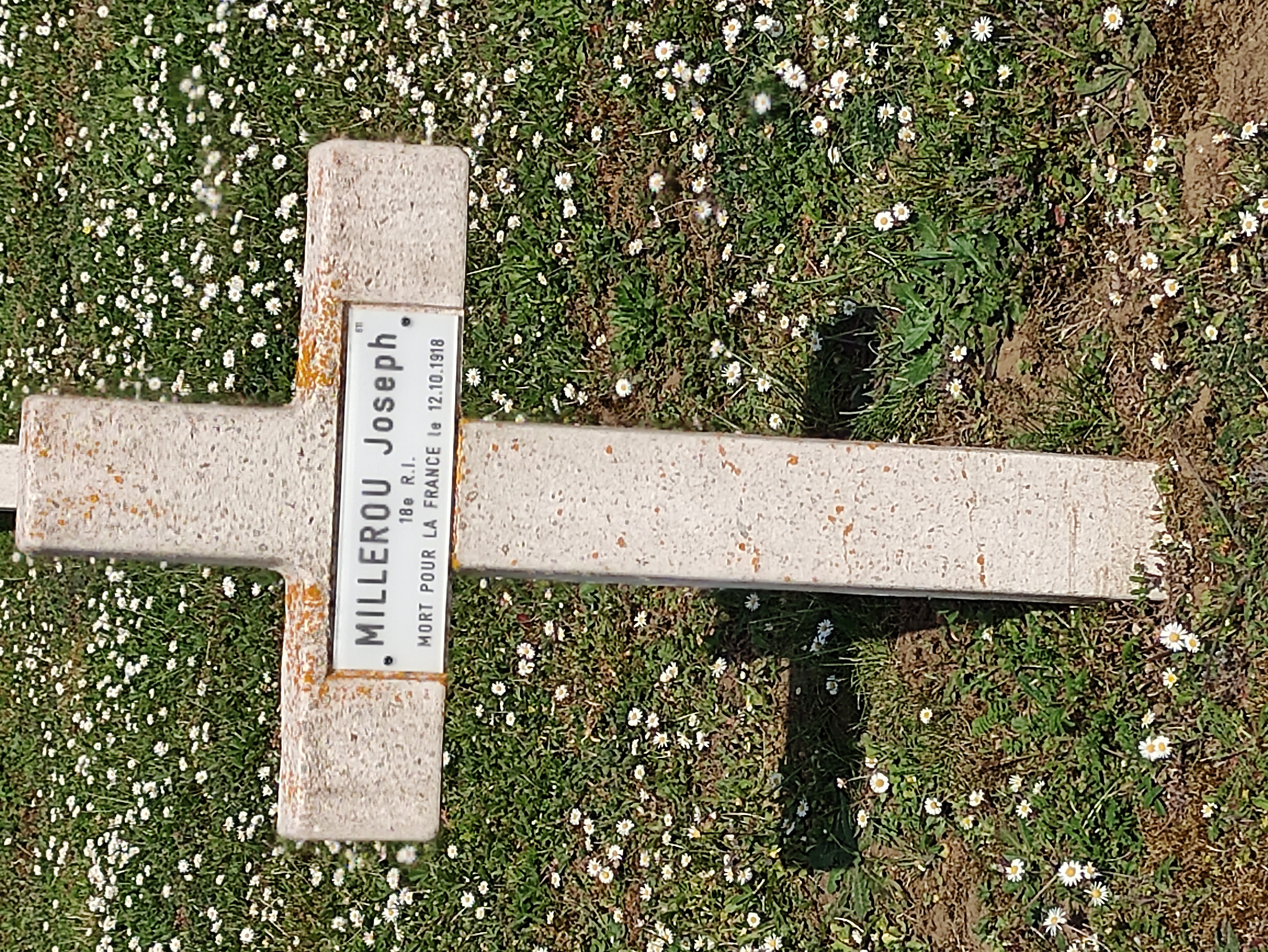 Sépulture MILLEROU Joseph