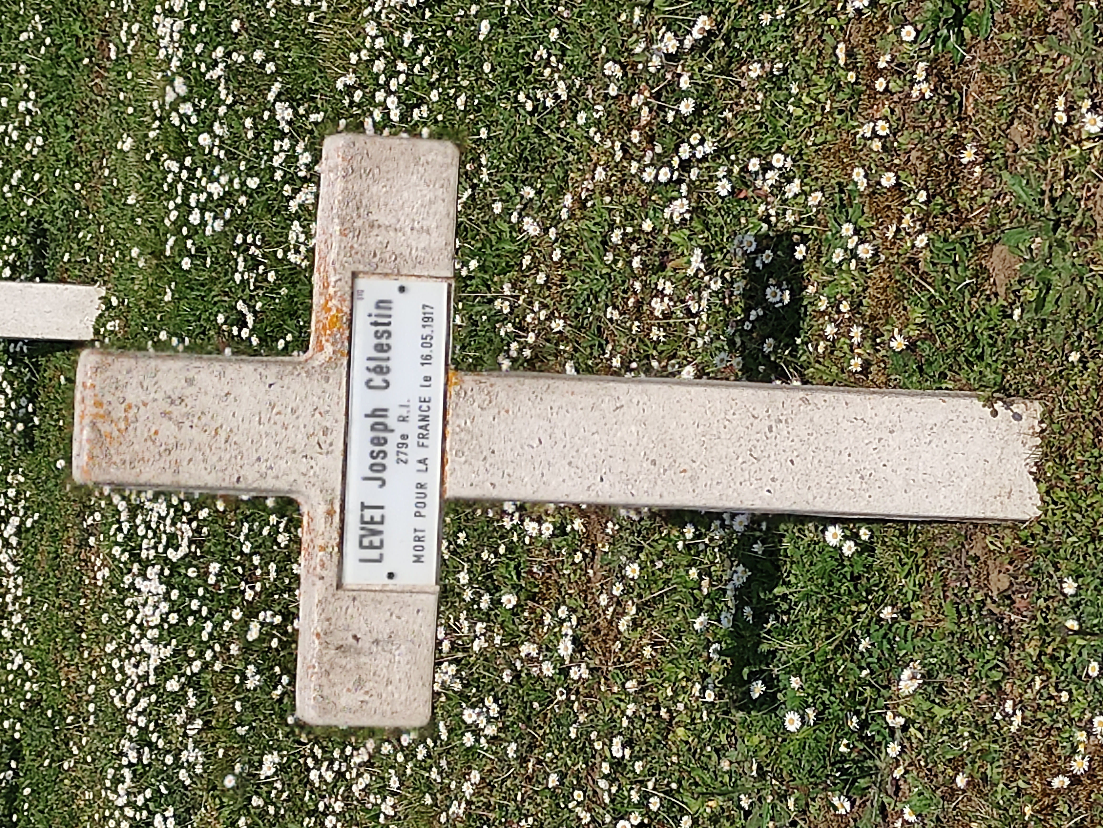 Sépulture LEVET Joseph Célestin