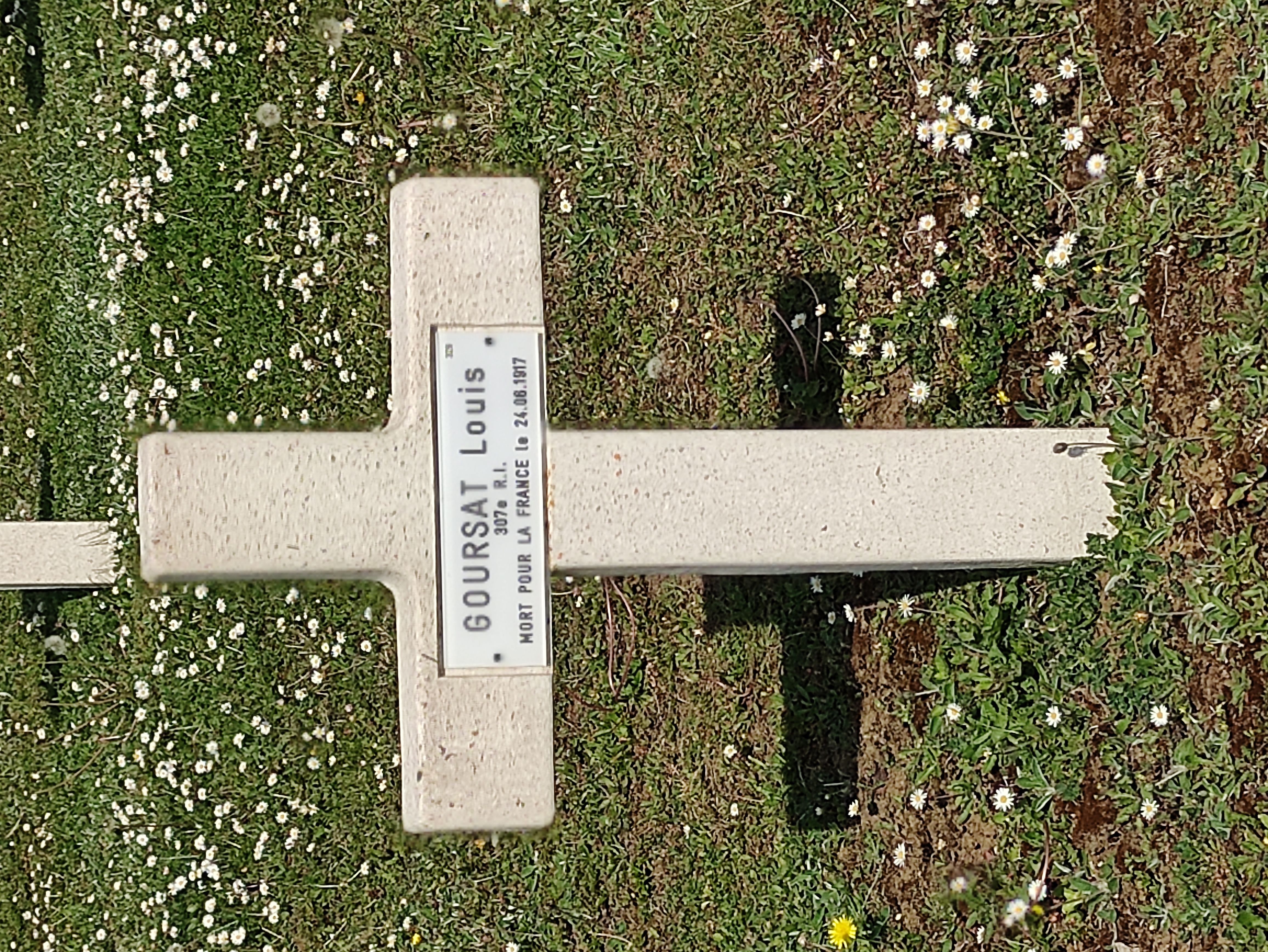 Sépulture GOURSAT Louis