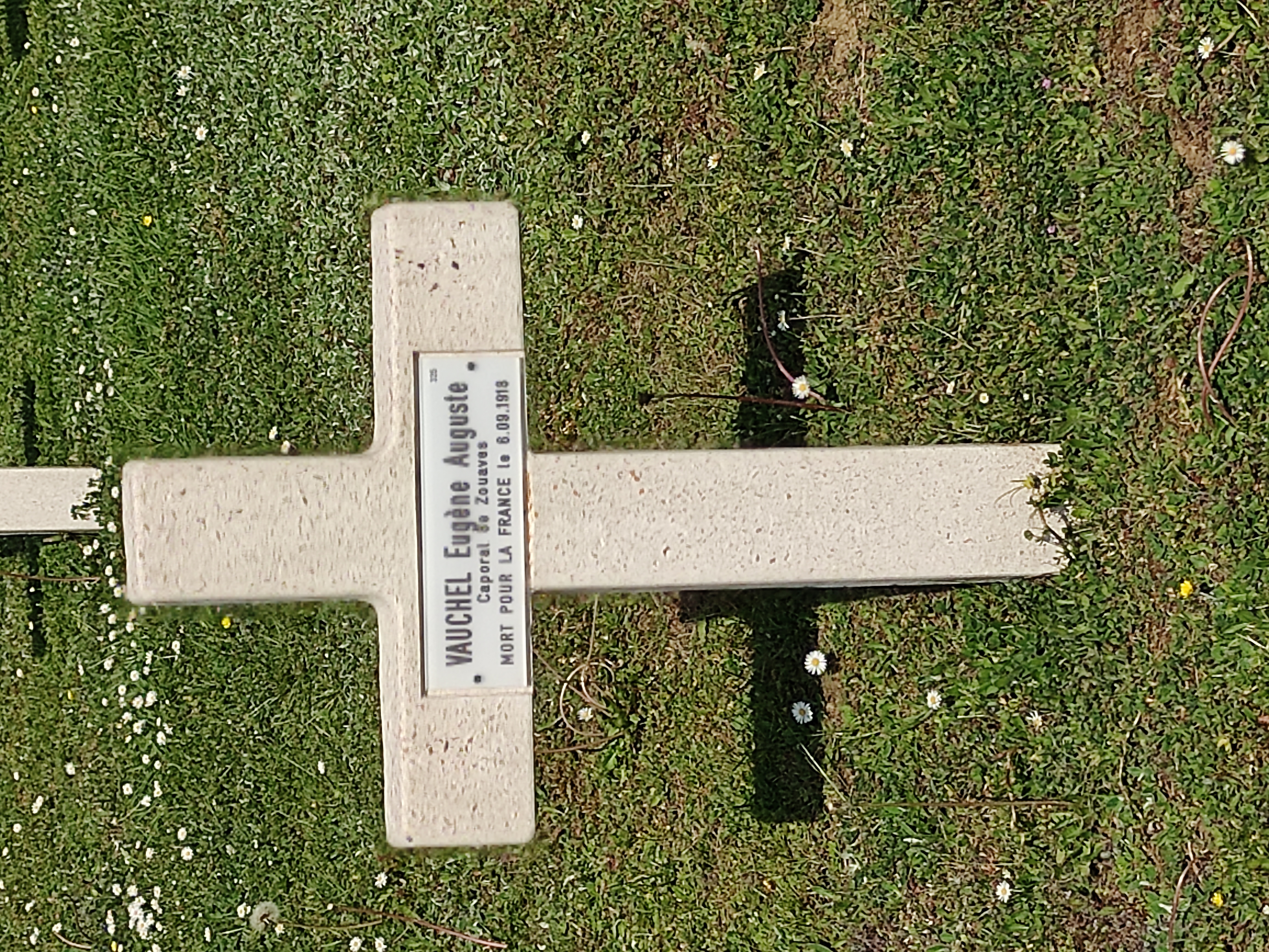 Sépulture VAUCHEL Eugène Auguste