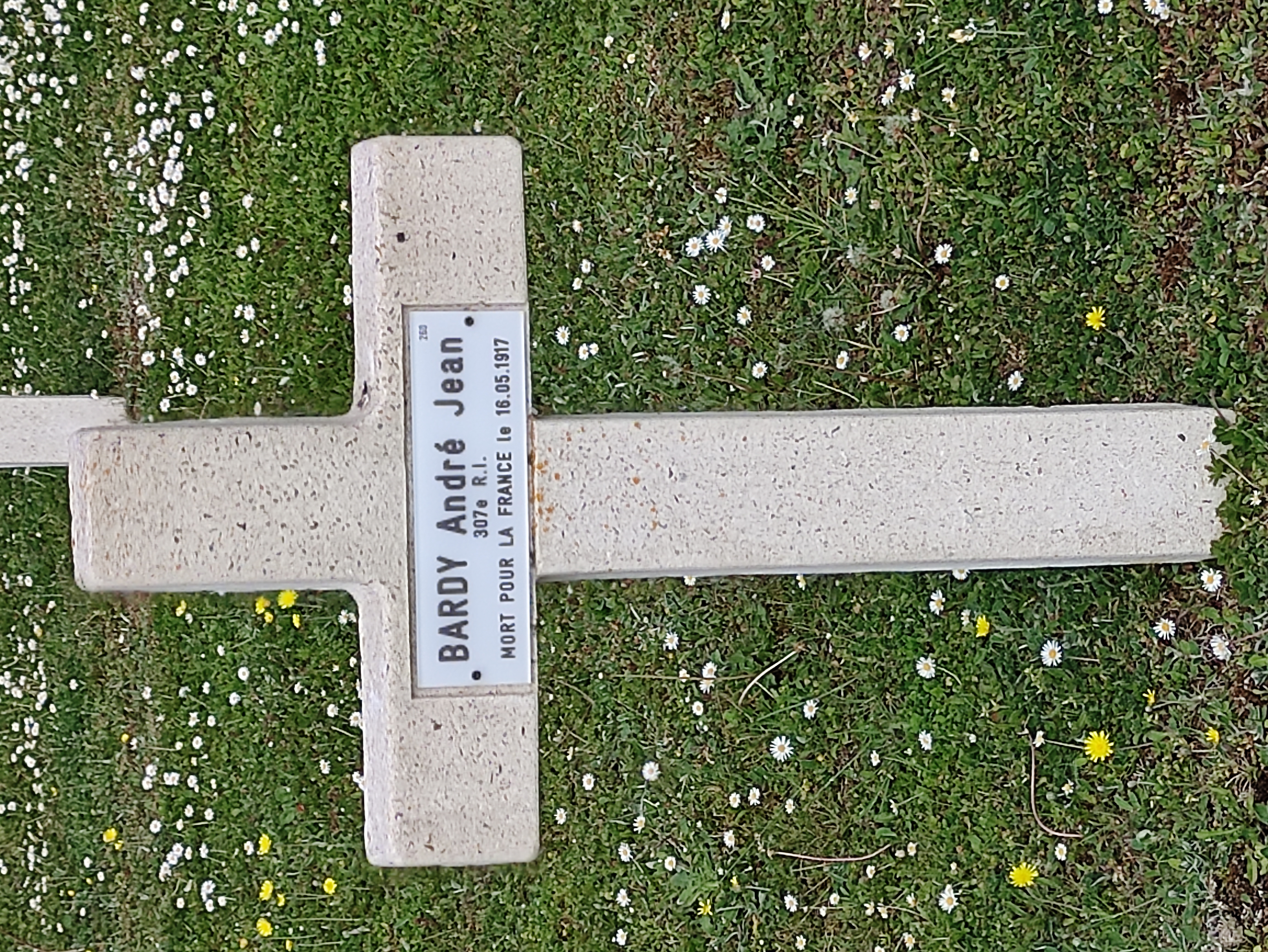 Sépulture soldat BARDY André Jean
