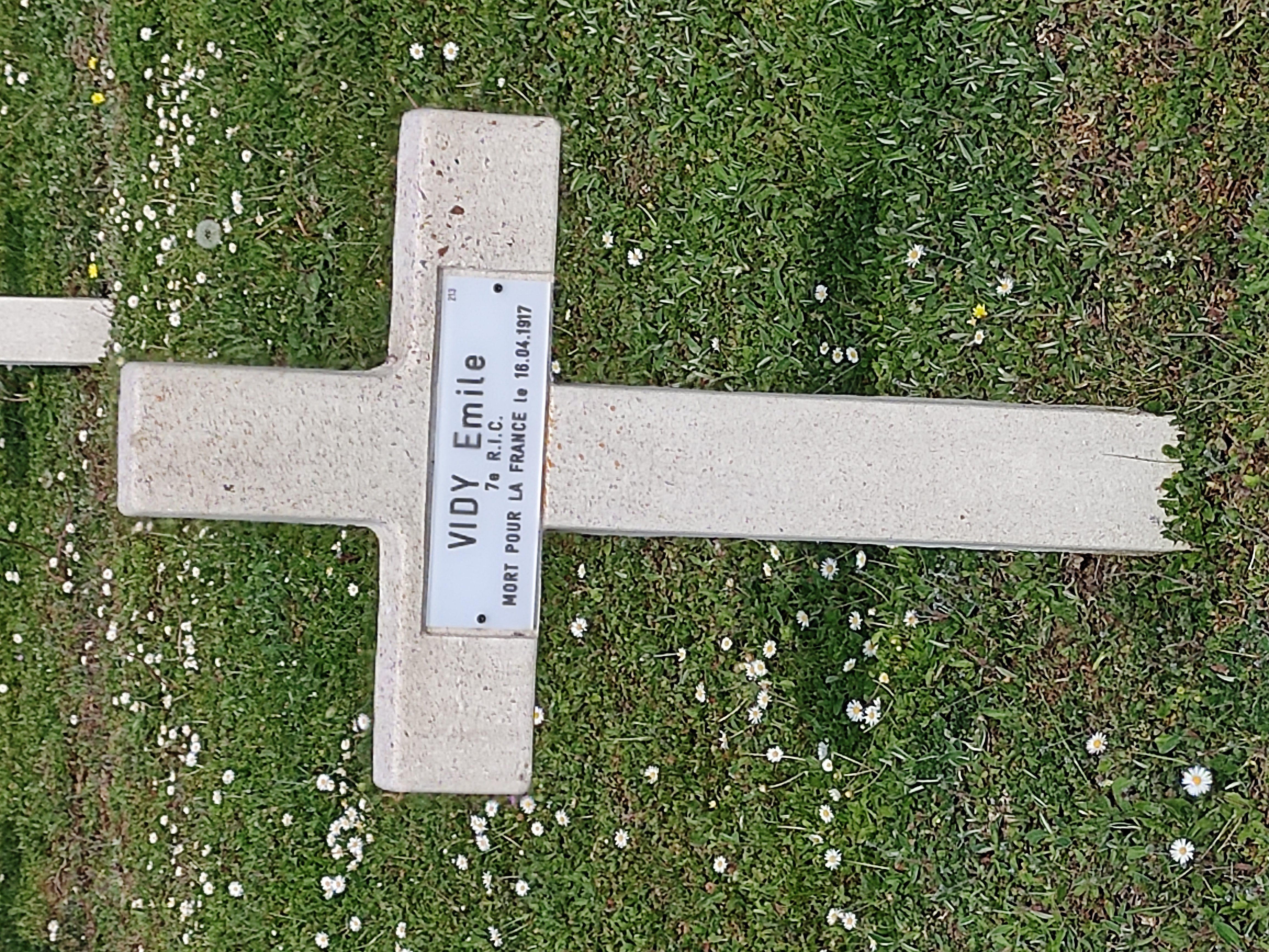 Sépulture VIDY Emile