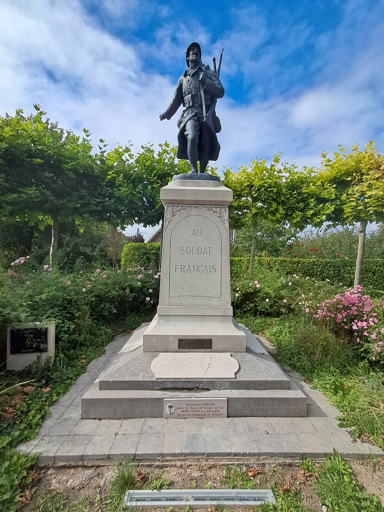 Monument aux Morts Phalempin (Nord)