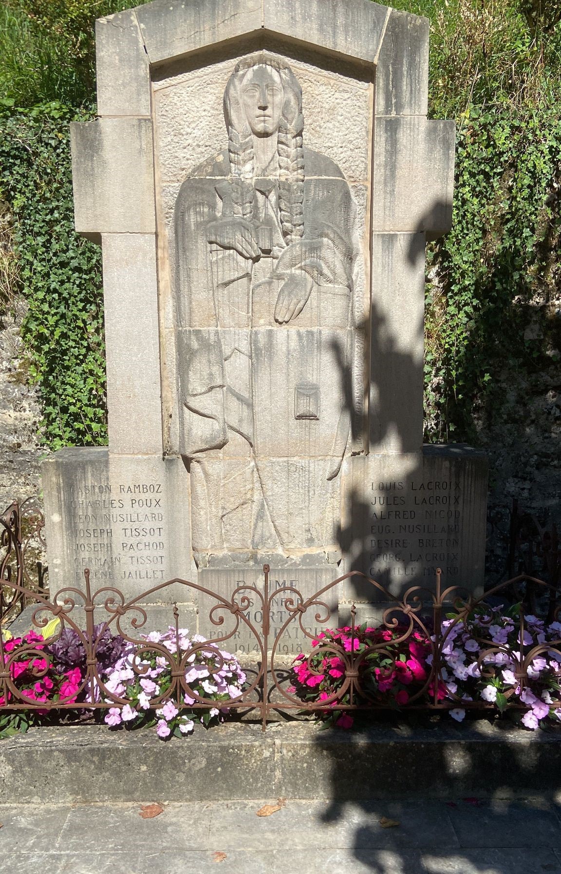 Monument aux Morts Baume les Messieurs (Jura)