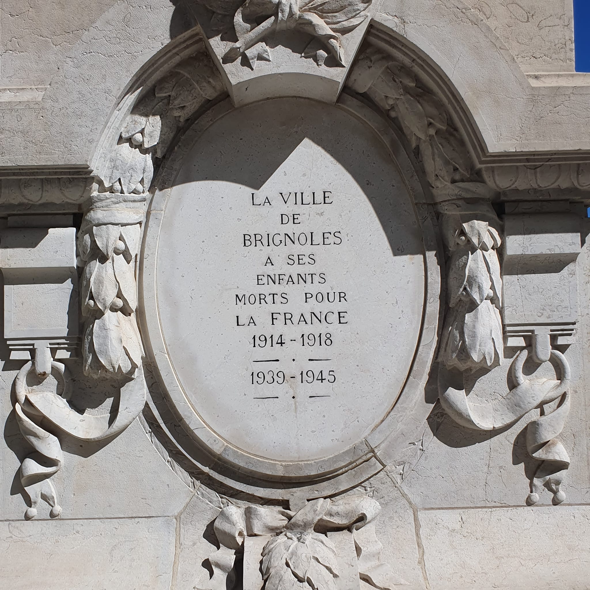 Monument aux Morts Brignoles (Var)