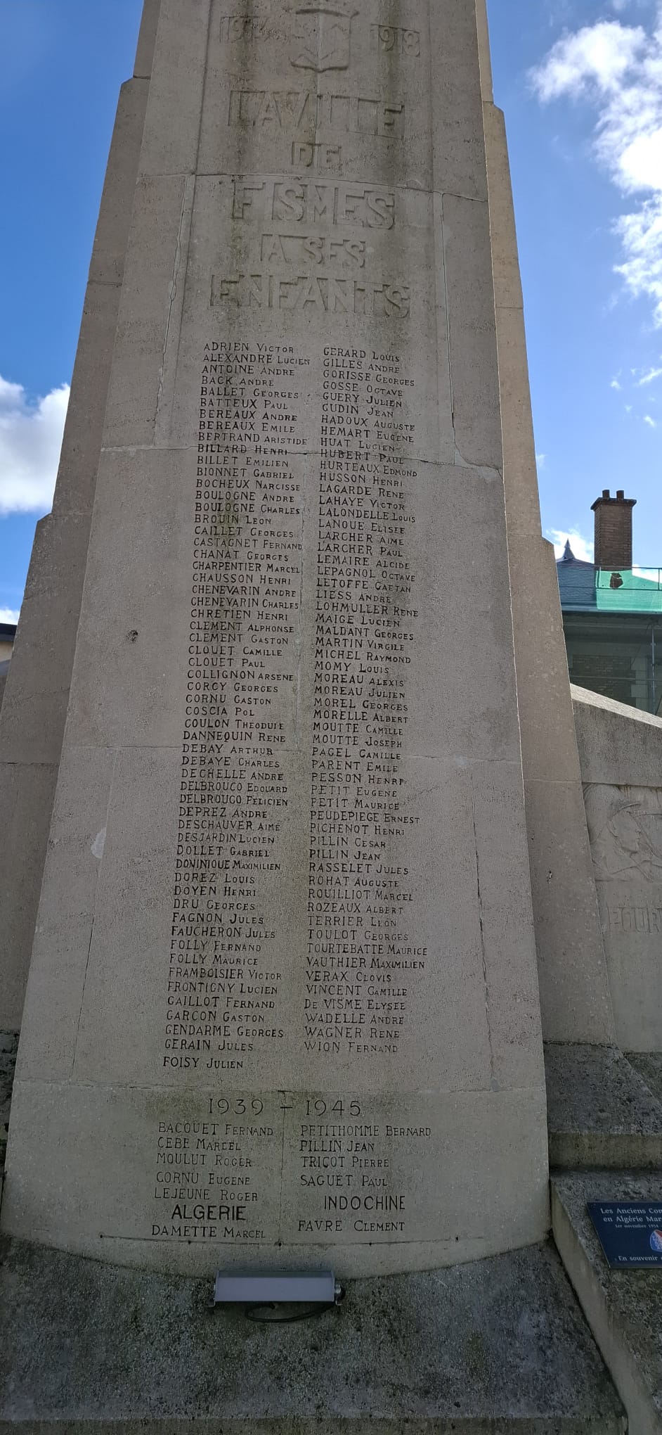 Monument aux Morts Fismes (Marne)