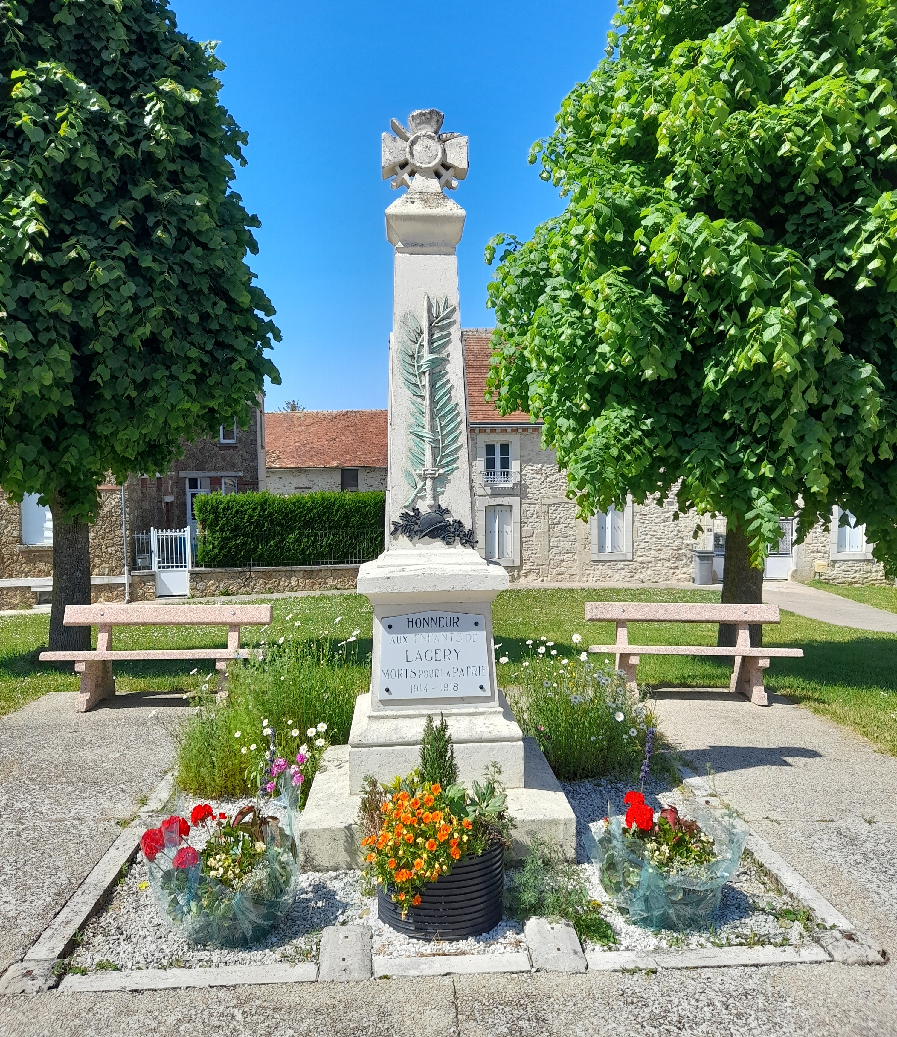 Monuments aux Morts Lagery (Marne)