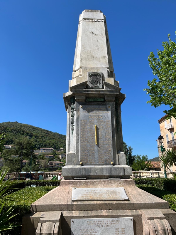Monument aux Morts Sartène (Corse) Monument aux Morts Sartène (Corse)