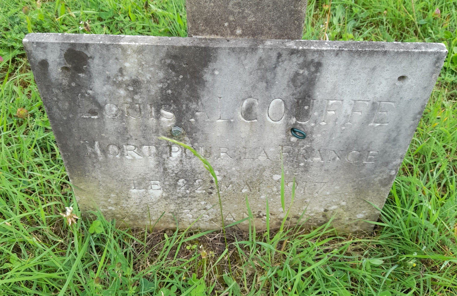 Plaque Alcouffe Louis Marcelin cimetière de Vierzy (02)
