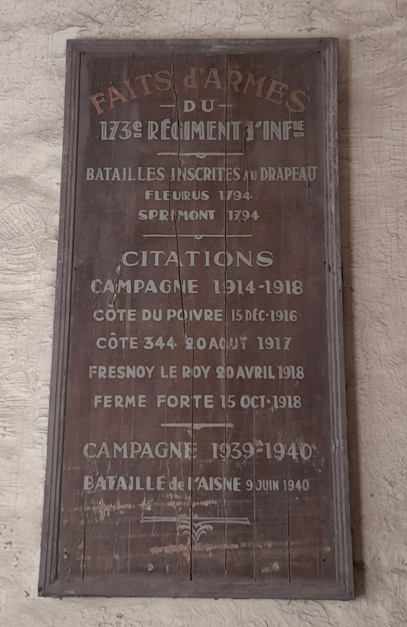 Plaque commémorative du 173ème R.I.de la citadelle d'Ajaccio (Corse) Plaque commémorative du 173ème R.I.de la citadelle d'Ajaccio (Corse)