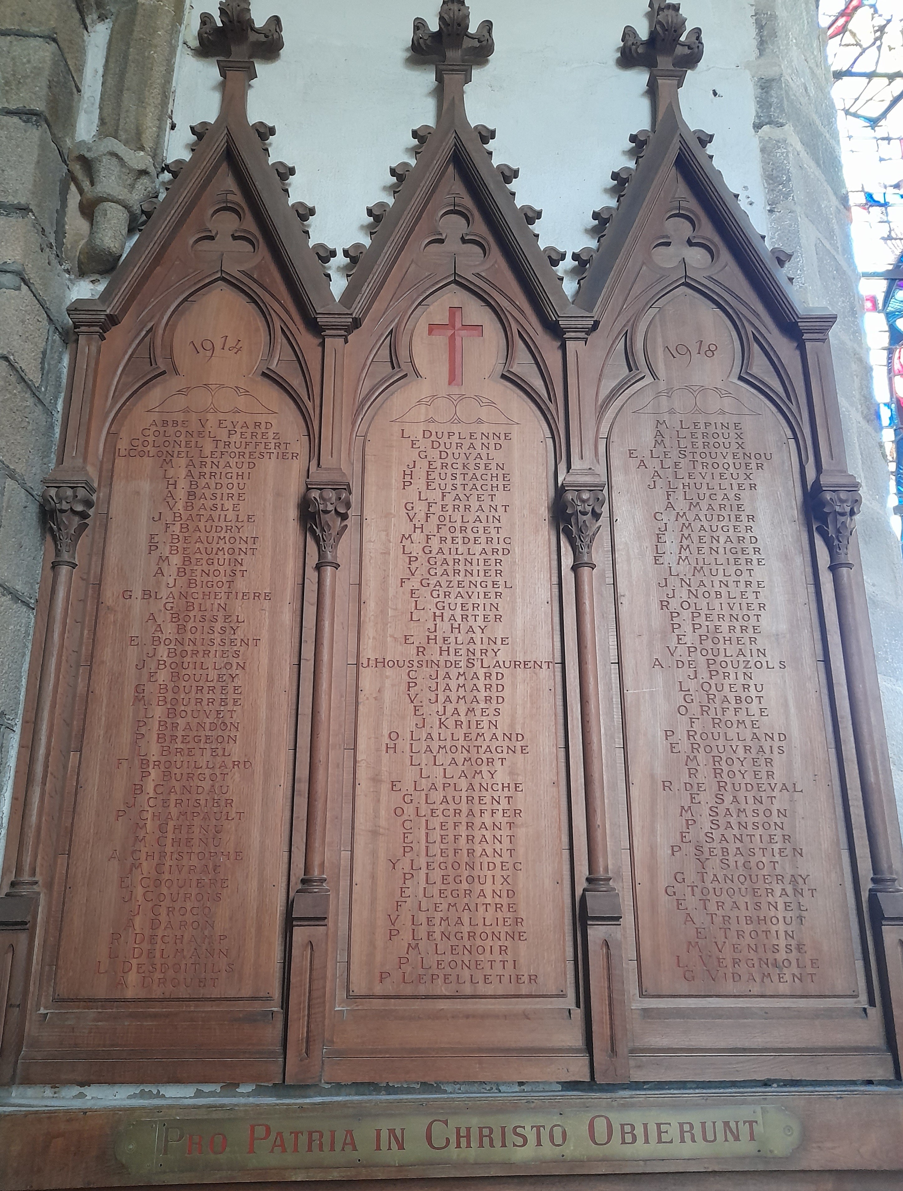 Plaque commémorative Eglise Notre Dame du Cap Lihou Granville (50)