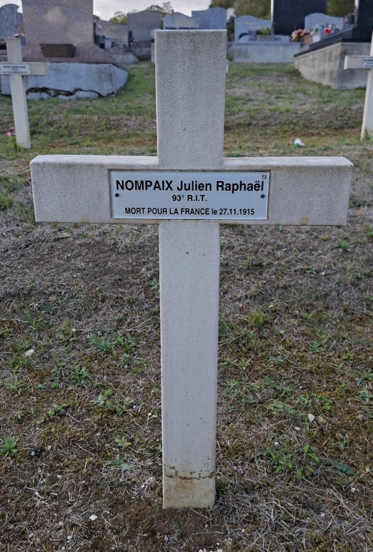 Nompaix Julien Raphaël sépulture à Acy (02)