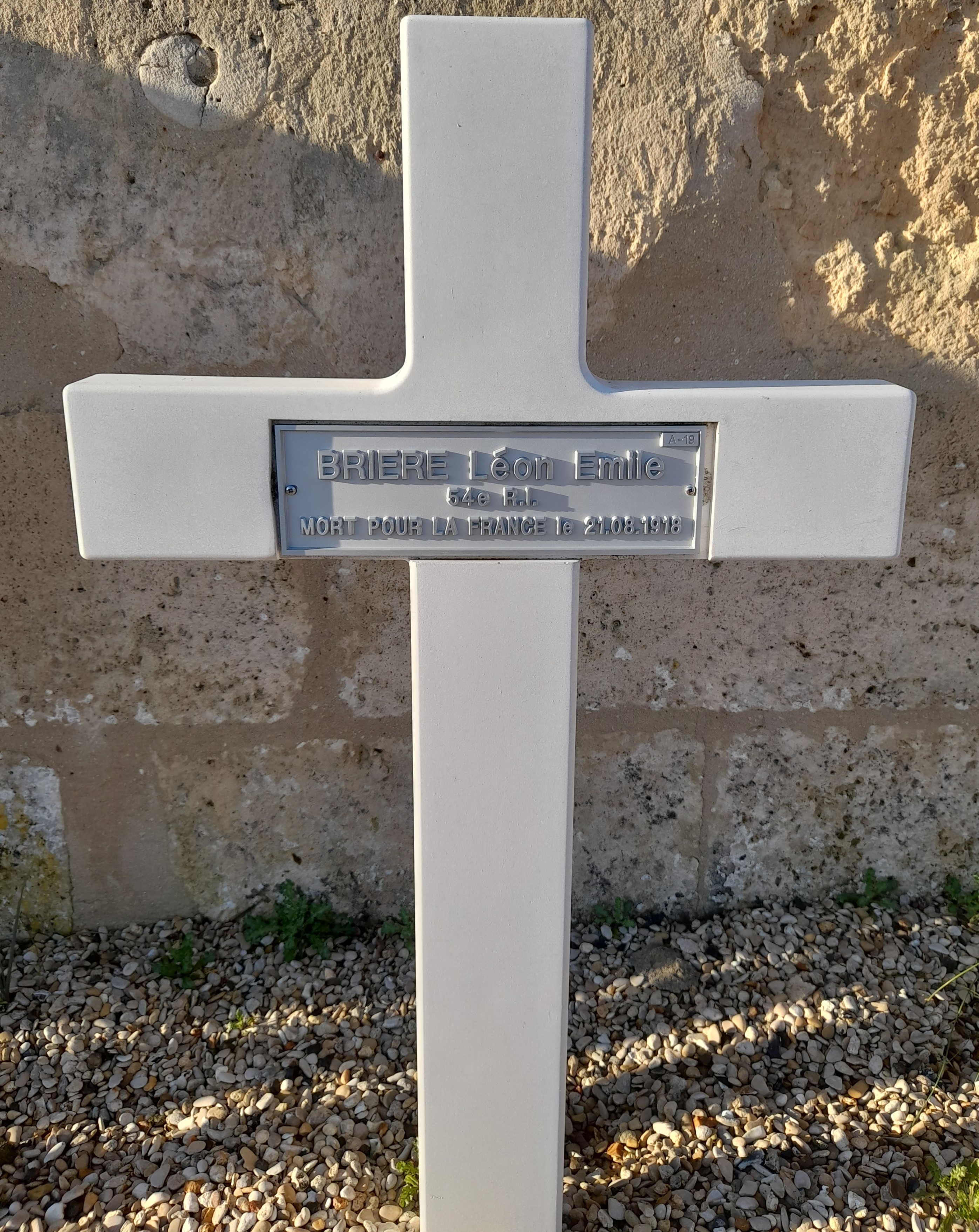 Brière Léon Emile sépulture à Serches 02 Brière Léon Emile sépulture à Serches 02