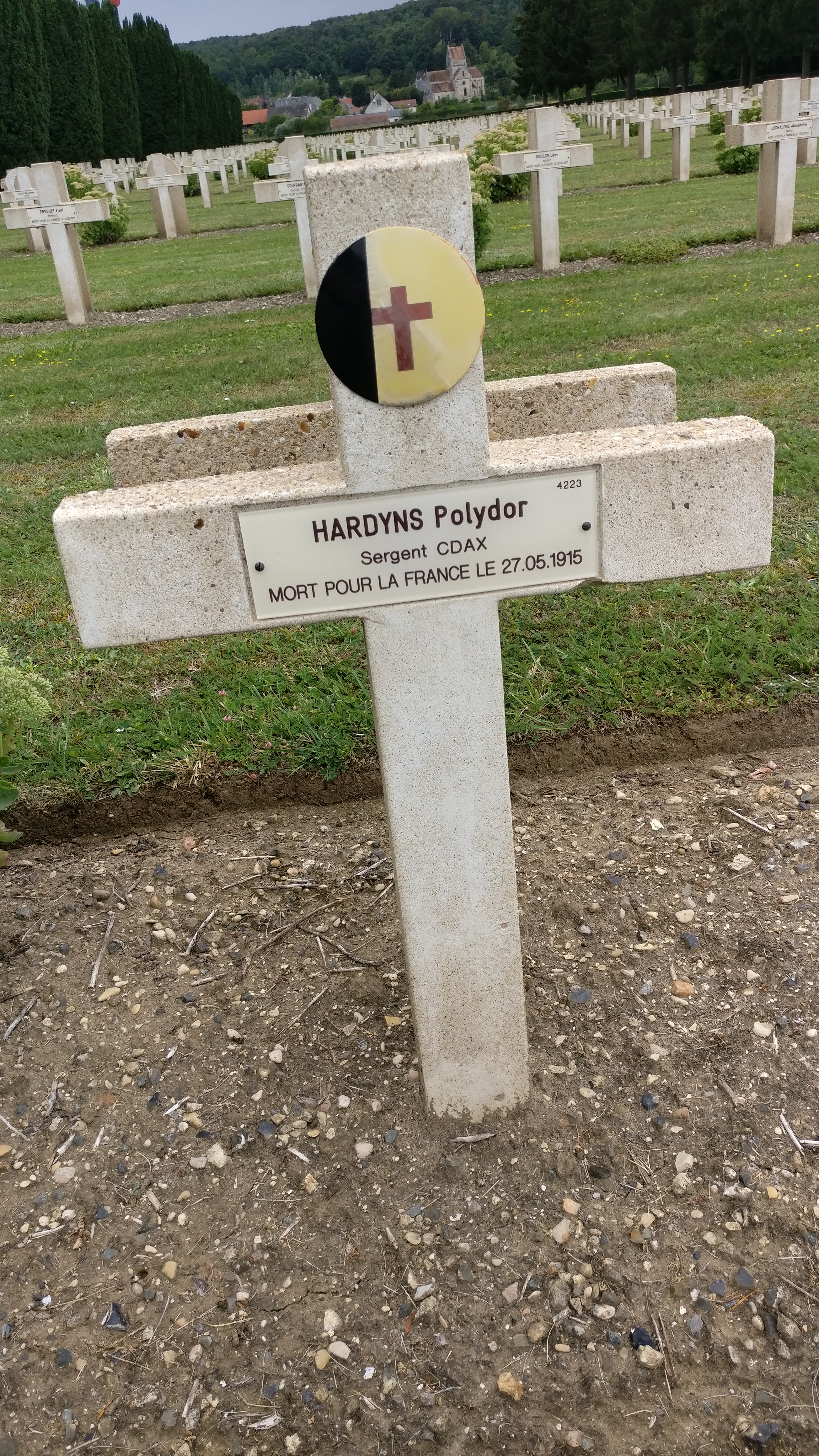 Hardyns Polydor sépulture à Soupir 1 (Aisne)