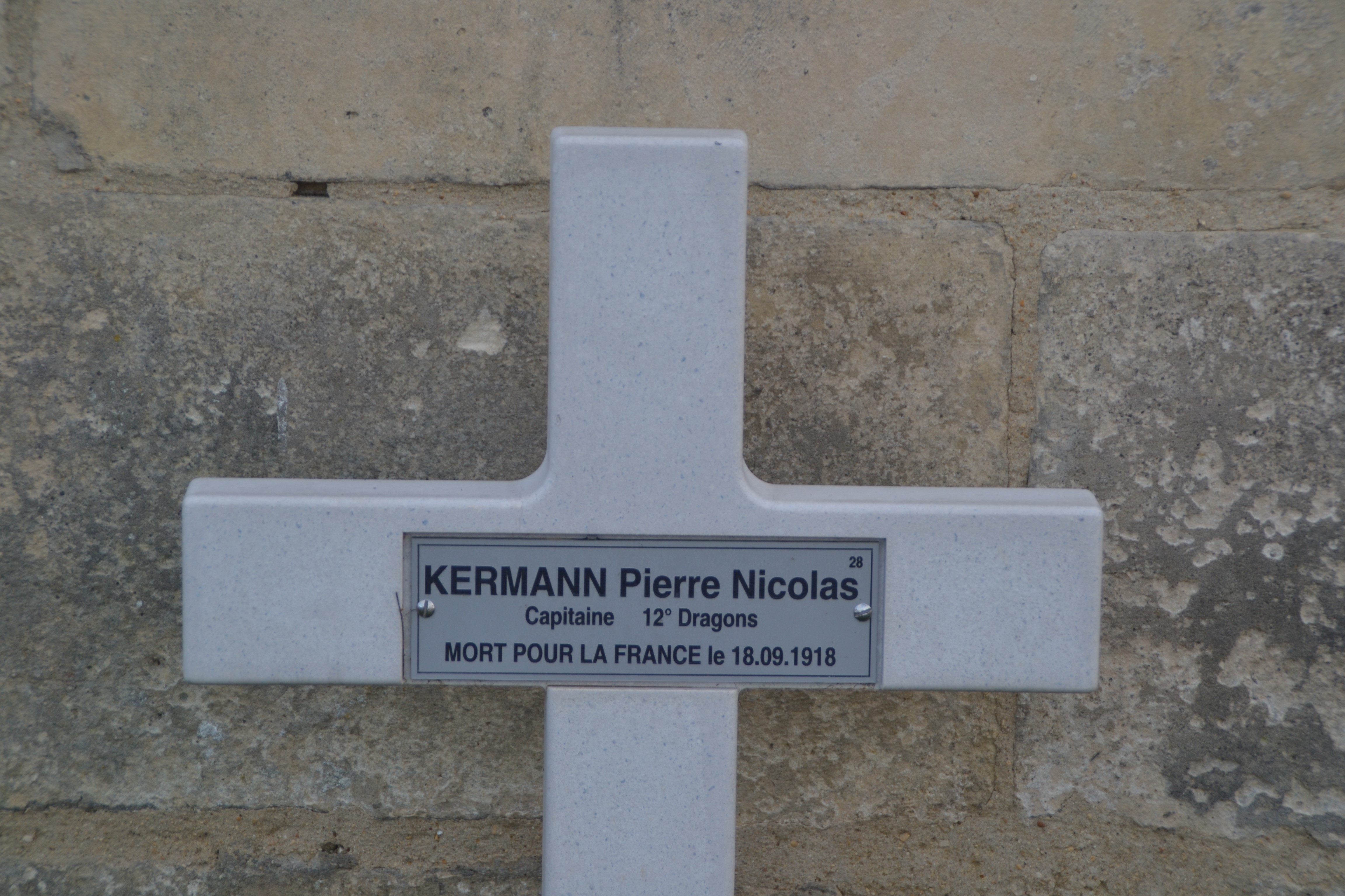Kermann Pierre Nicolas sépulture à Vénizel (Aisne)