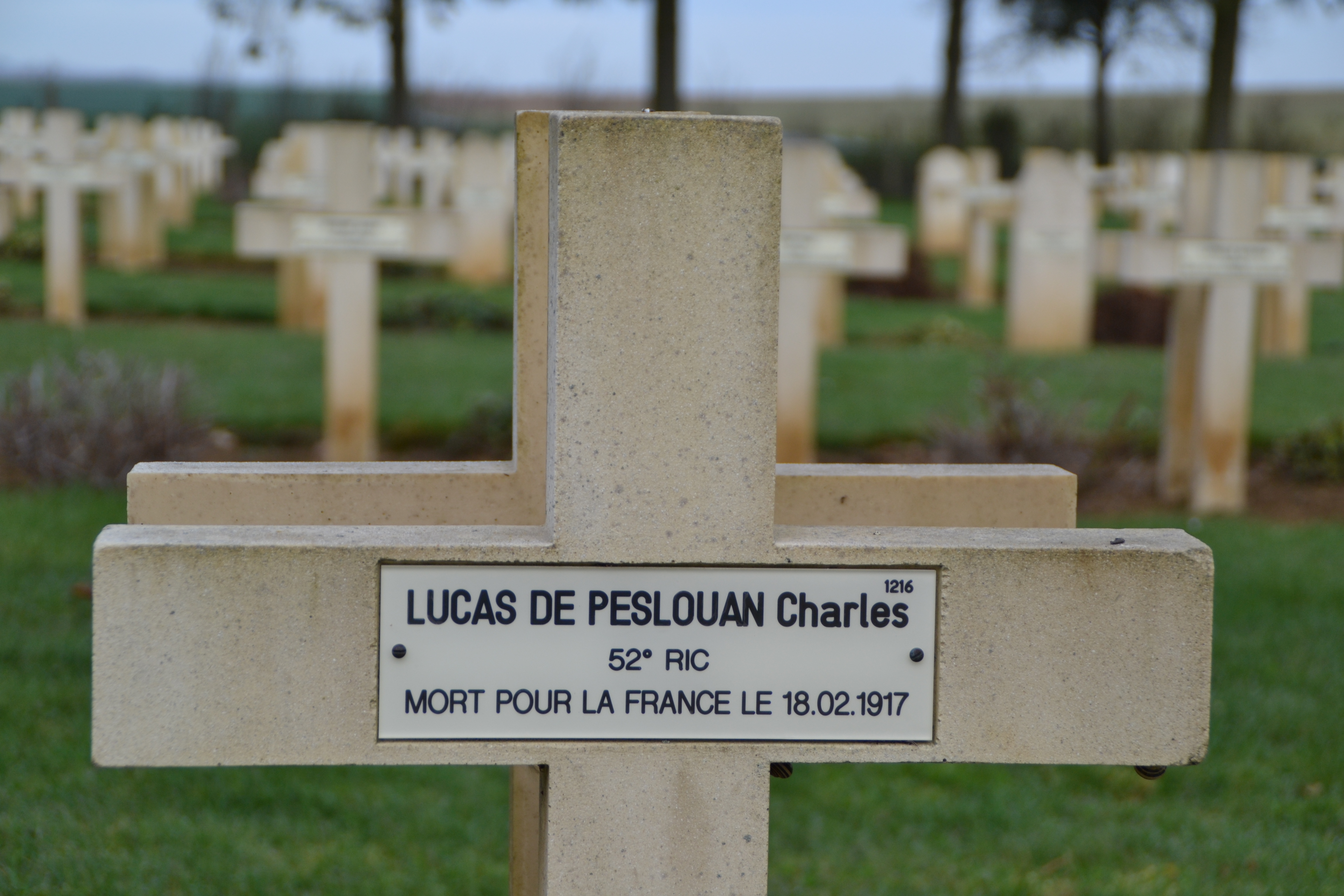 Lucas de Peslouan Charles sépulture à Cerny en Laonnois