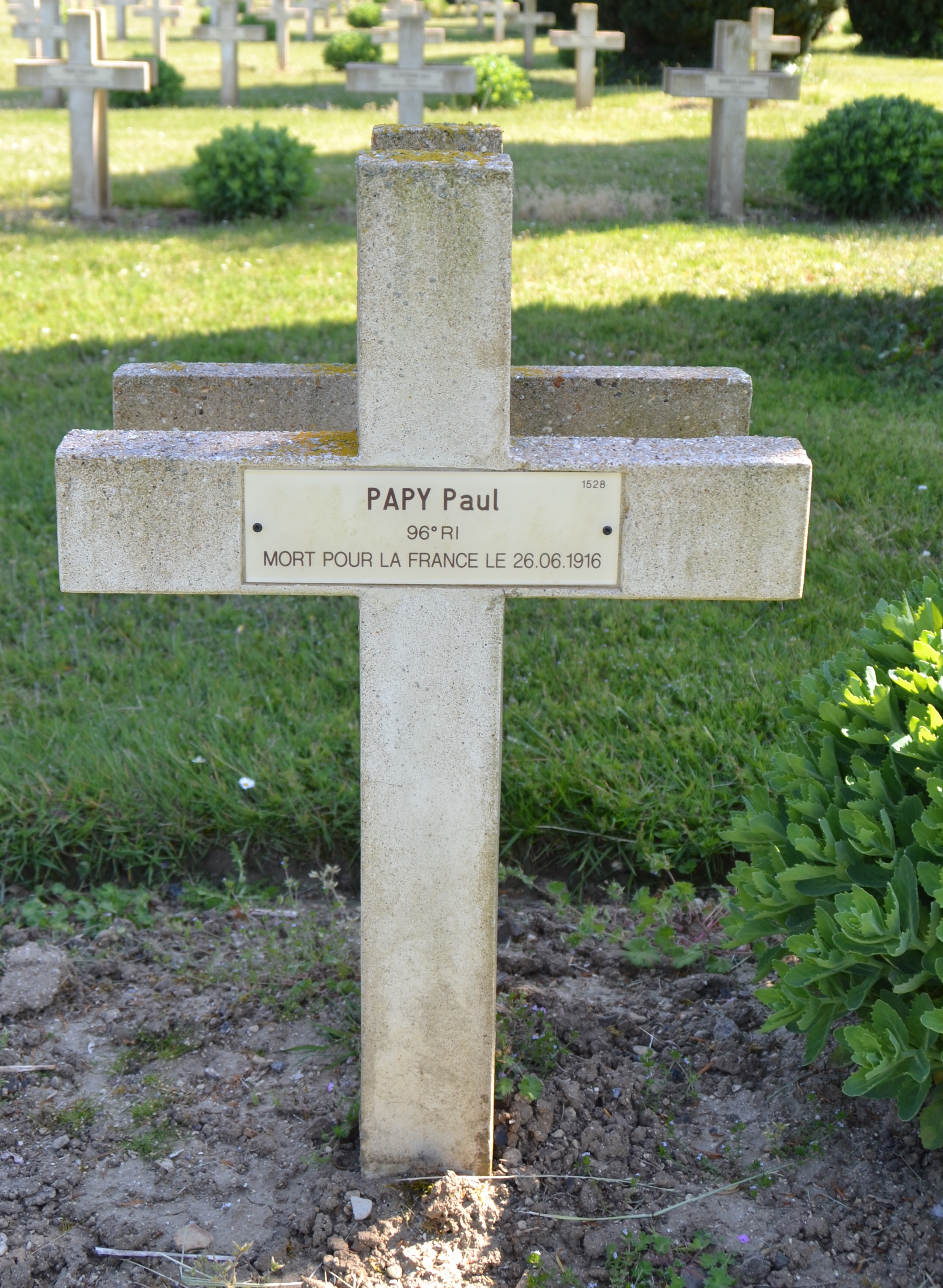 Papy Paul sépulture à Soupir 1 (Aisne)