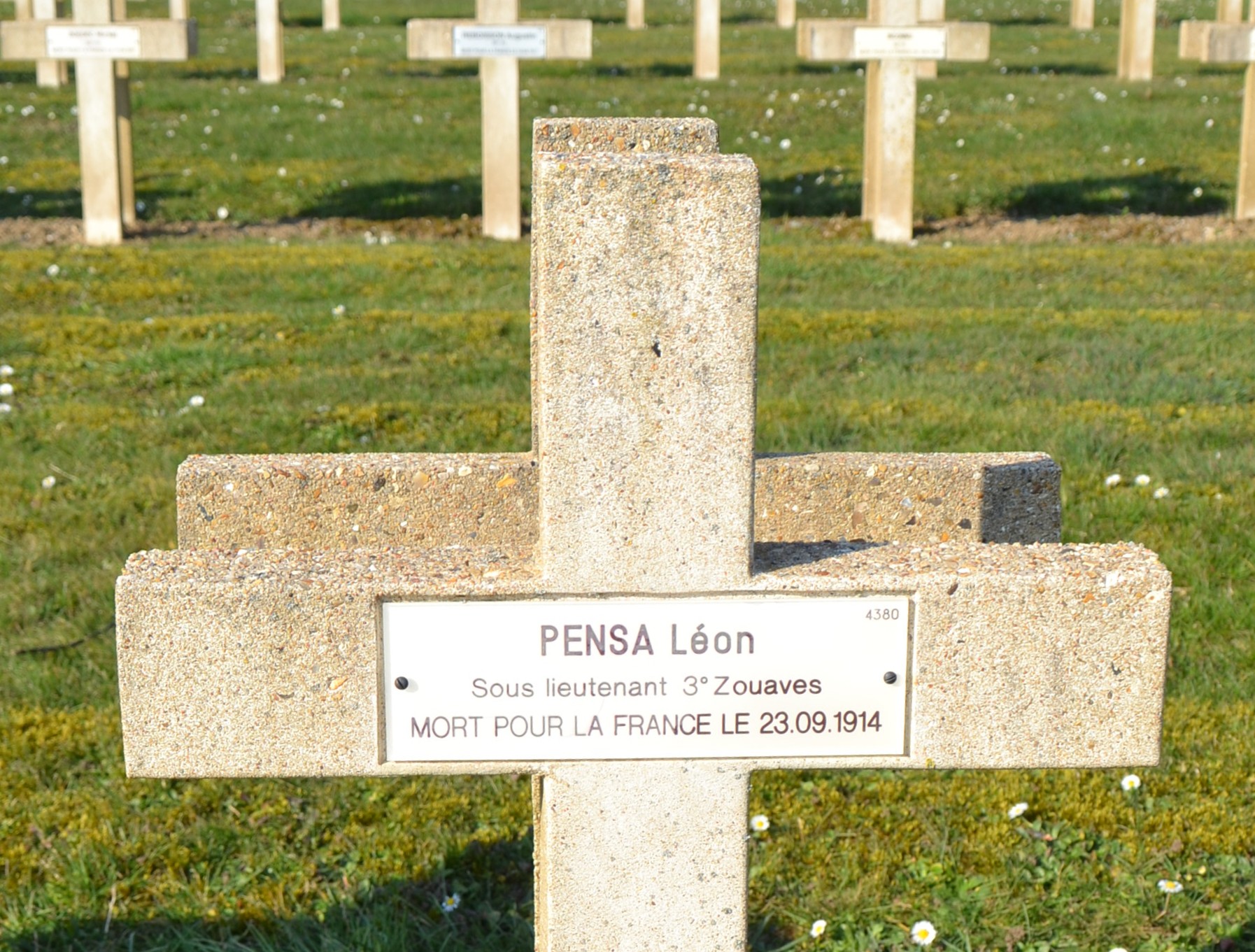 Pensa Léon sépulture à Soupir 1