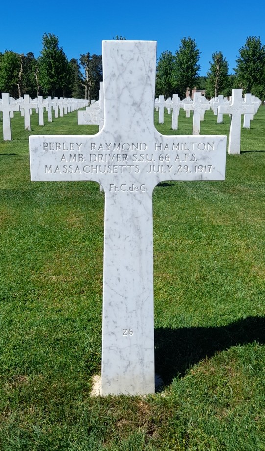 Hamilton Perley Raymond sépulture à Seringes et Nesles (Aisne) Hamilton Perley Raymond sépulture à Seringes et Nesles (Aisne)