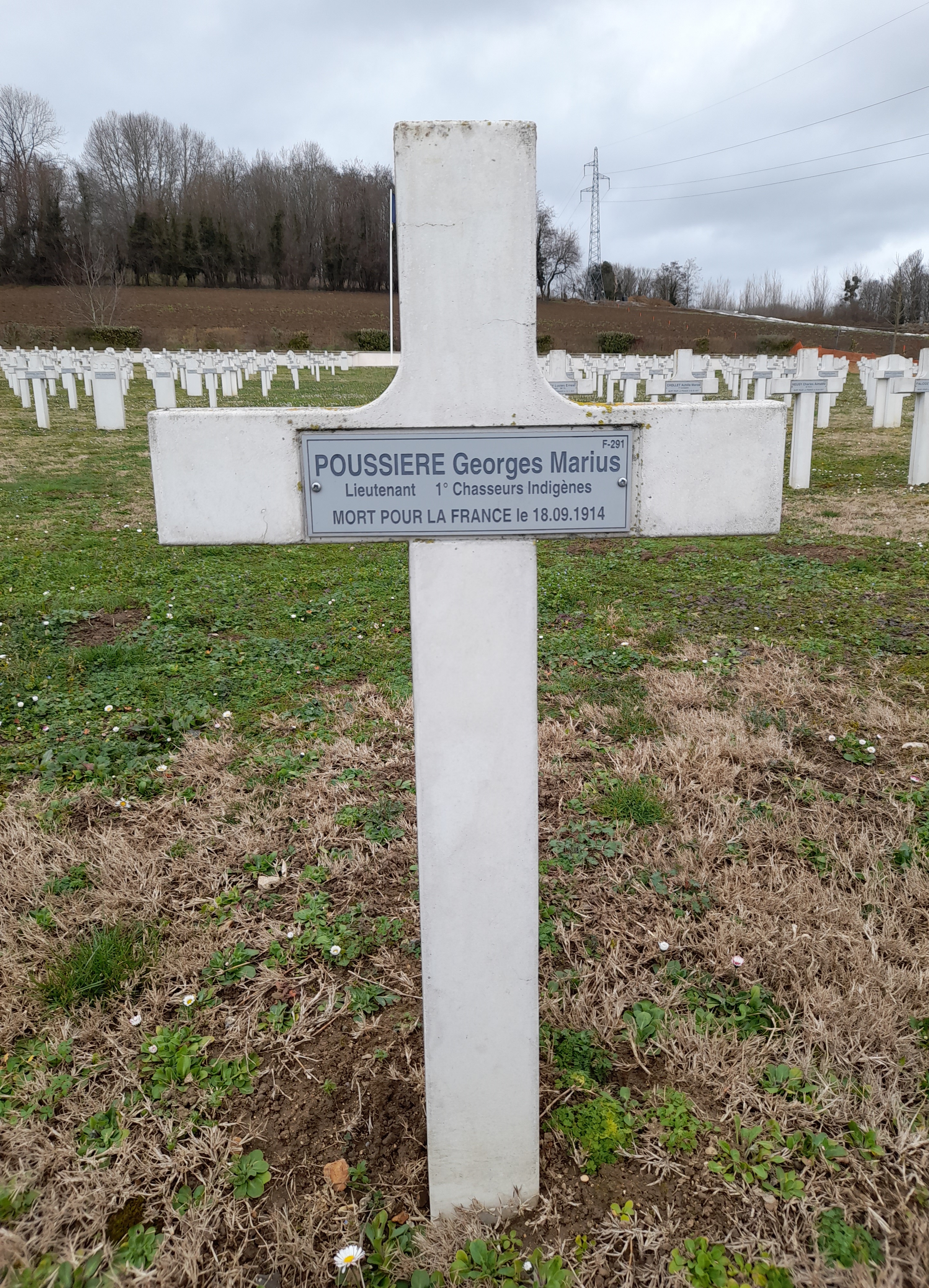 Poussière Georges Marius sépulture à Crouy (Aisne)