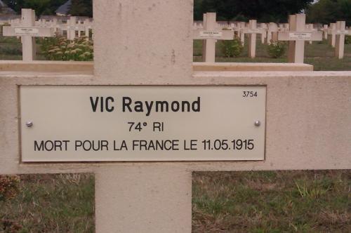 Vic Raymond sépulture à Pontavert (Aisne)