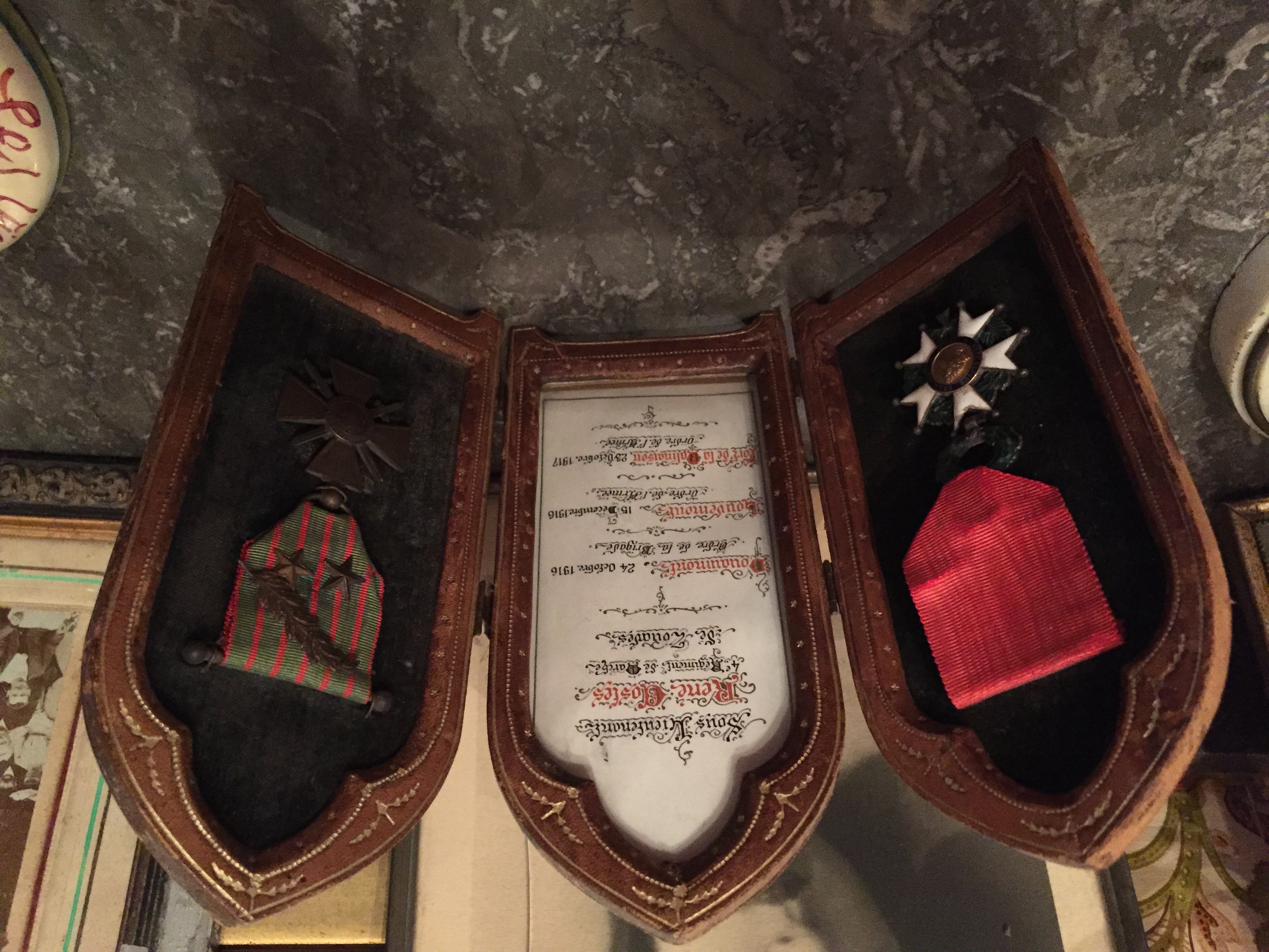 Croix du sous-lieutenant René Costes avec citations
