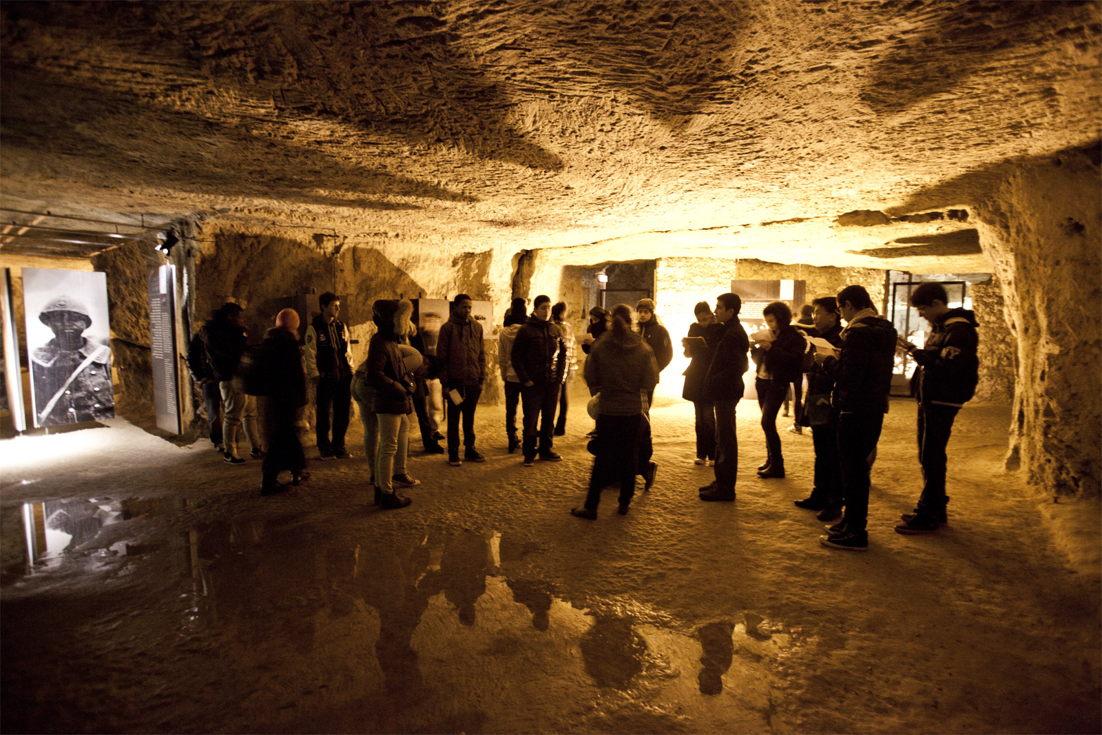 Visite guidée dans les souterrains de la Caverne du Dragon-Musée du Chemin des Dames (Aisne)