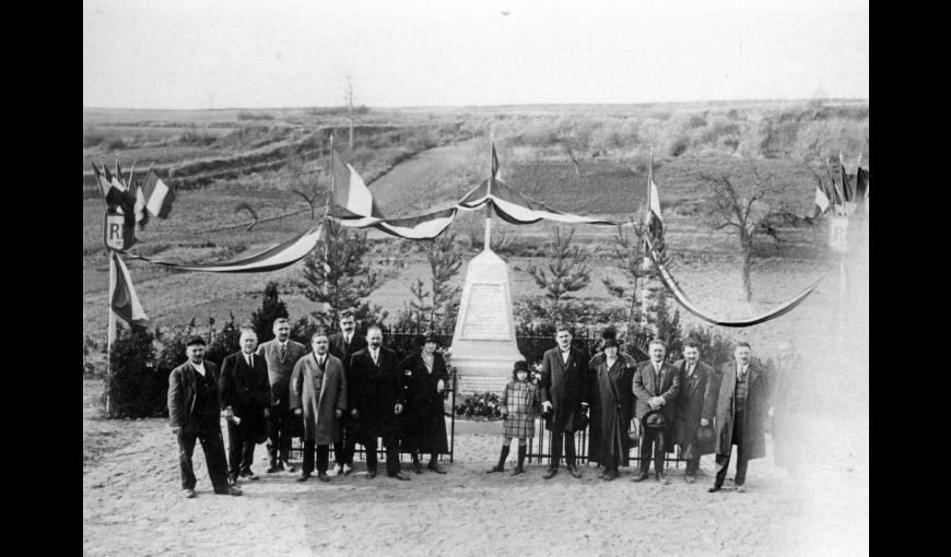 Inauguration du monument des fusillés de Vingré < Guerre 14-18 < WW1 < Aisne < Picardie < France