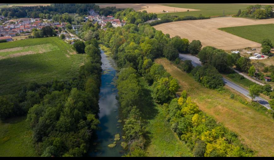 La rivière Aisne à Villeneuve-sur-Aisne