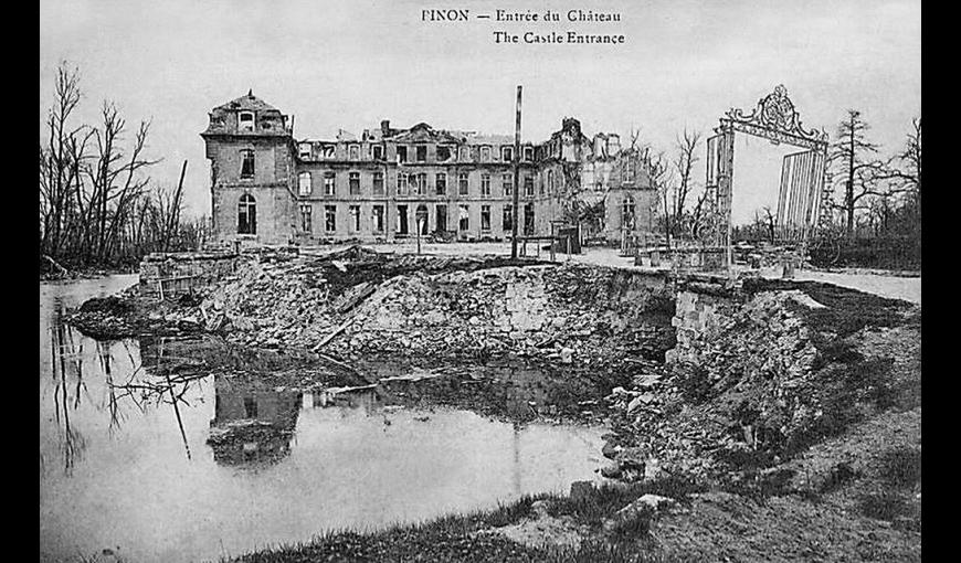 Château Pinon destructions WWI < Pinon < Aisne < Picardie