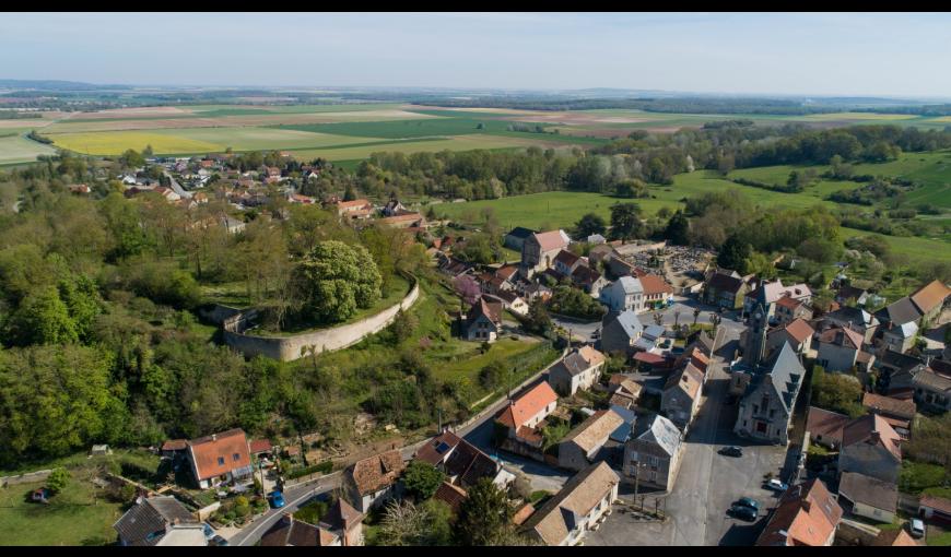 Vue aérienne de Roucy