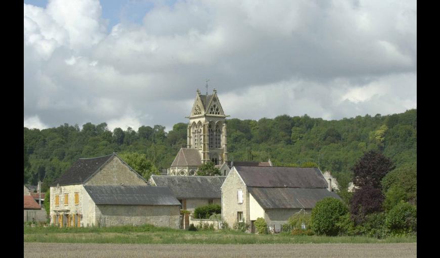 VILLAGE DE VASSENY ET SON EGLISE