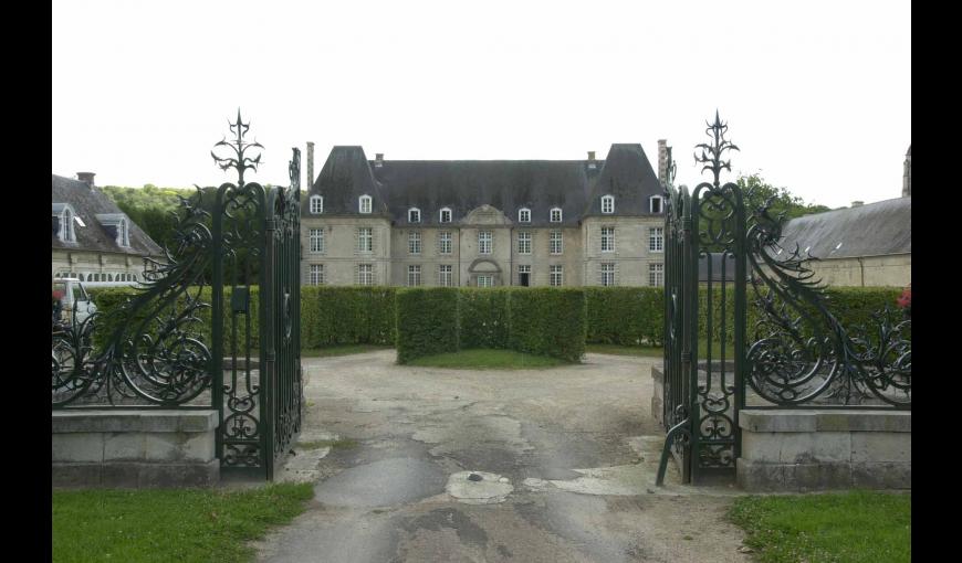 LE CHÂTEAU DE COUVRELLES (PRIVE)