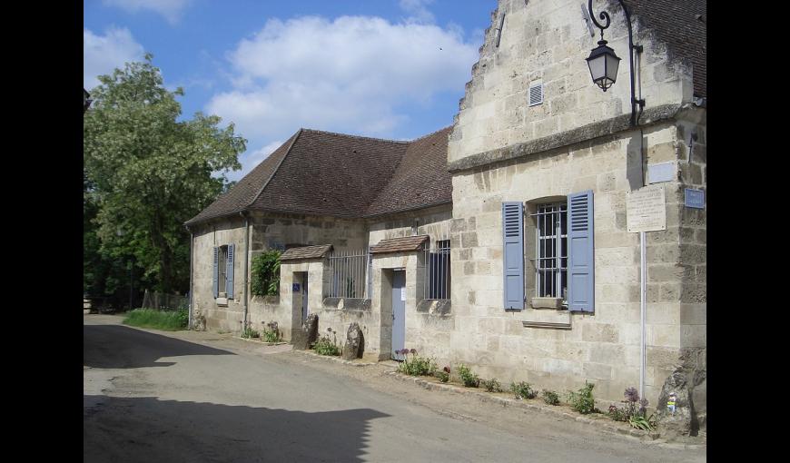 Maison de Saint Just < Blérancourt < Aisne