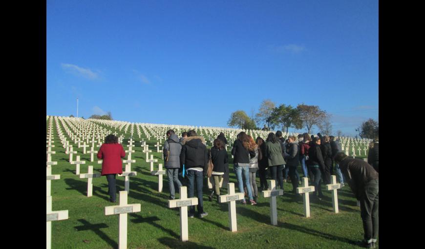 Site WWI ADRT - Cimetière français III < Guerre 14-18 < WWI < Craonnelle < Aisne < Picardie < France