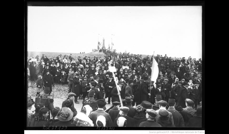 Cérémonie du 8 mars 1914  au Monument d'Hurtebise
