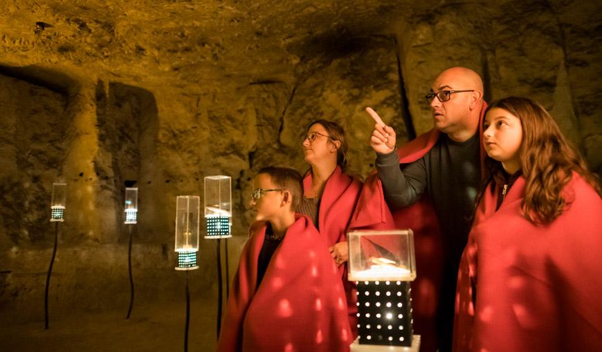 Visite guidée dans la Caverne du Dragon